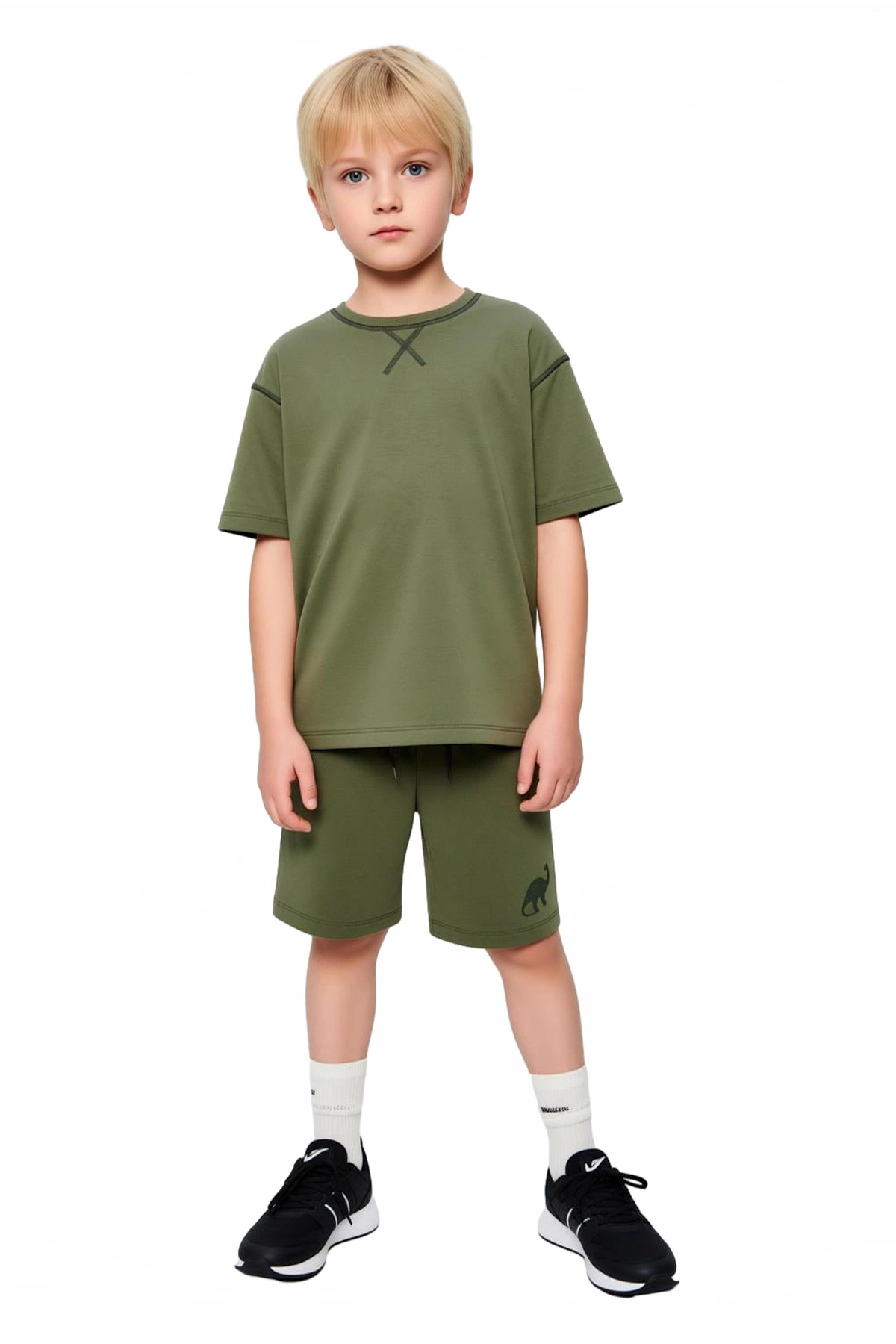Erkek Çocuk Pamuklu Bisiklet Yaka Kısa Kollu T Shirt ve Şort Takımı Kaliteli Şık Rahat