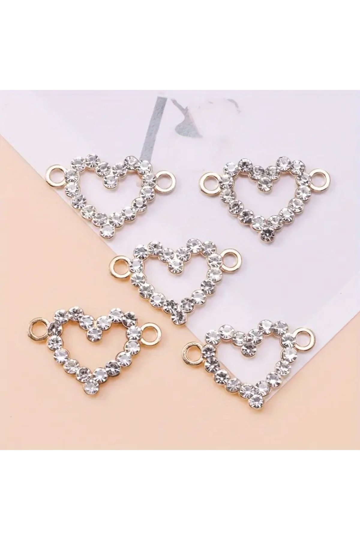 Feron Aksesuar 1 ADET Gümüş Renk Taşlı Kalp Charm CRM037