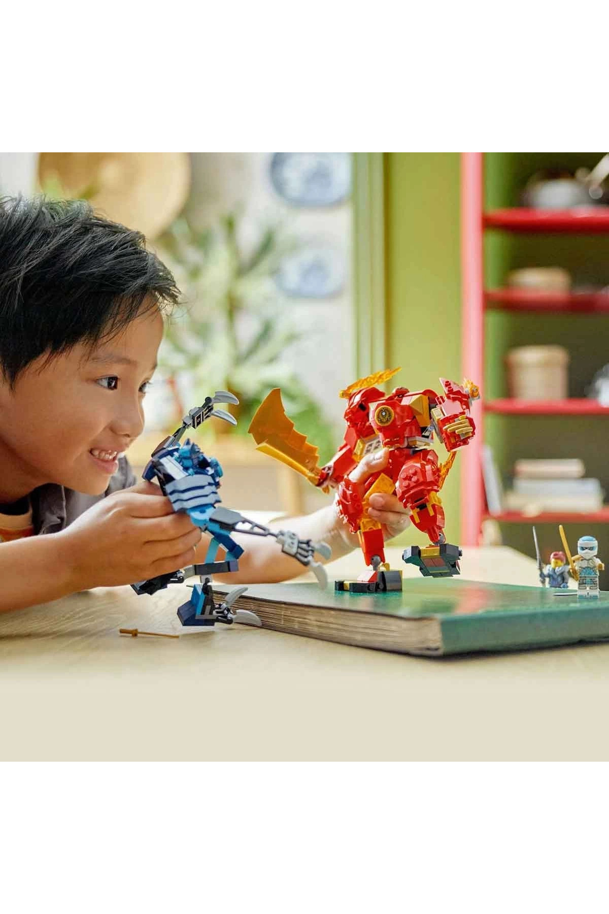 ربات عنصر آتش کای از لگو نینجاگو ۷۱۸۰۸