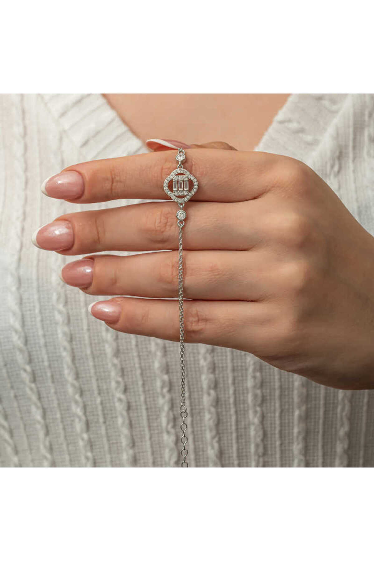 DENİSAM Gümüş Yonca Baget Taşlı Kadın Bileklik