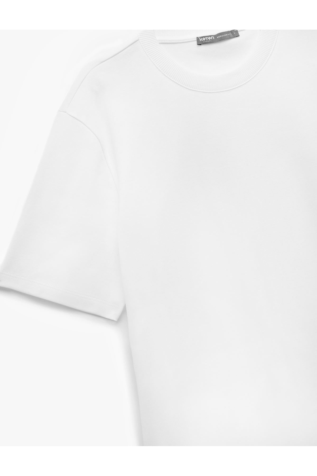 Koton Pamuklu Kısa Kollu Regular Fit Bisiklet Yaka Basic Tişört görsel 5