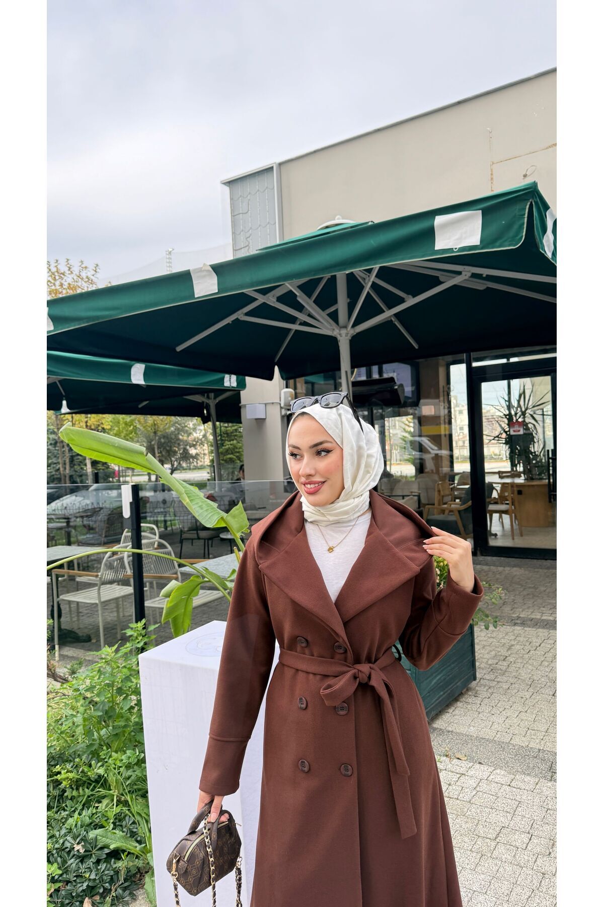 BURCU TESETTÜR  KAPŞONLU KAŞE KABAN - Görsel 4