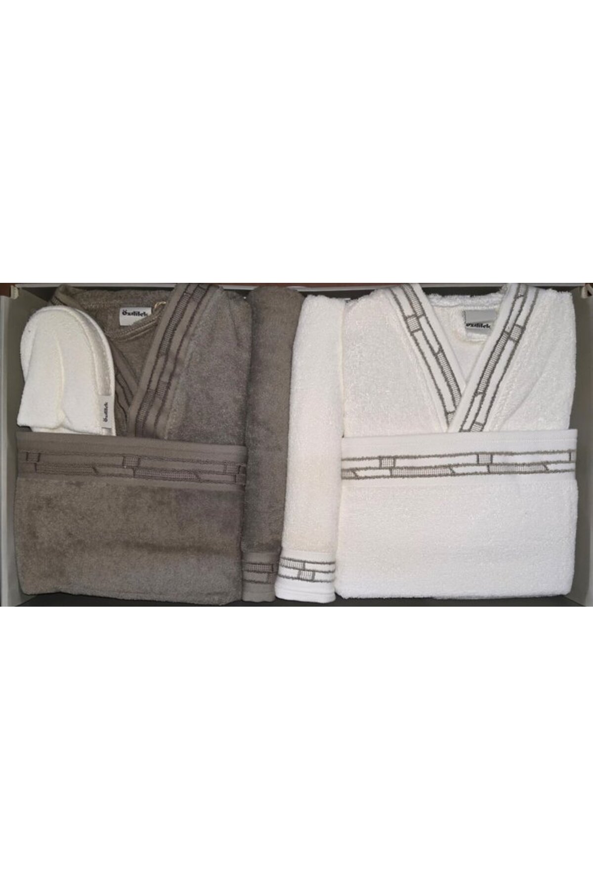 حوله پالتویی ازدیلک VELLUTO SET حوله پالتویی ازدیلک VELLUTO SET