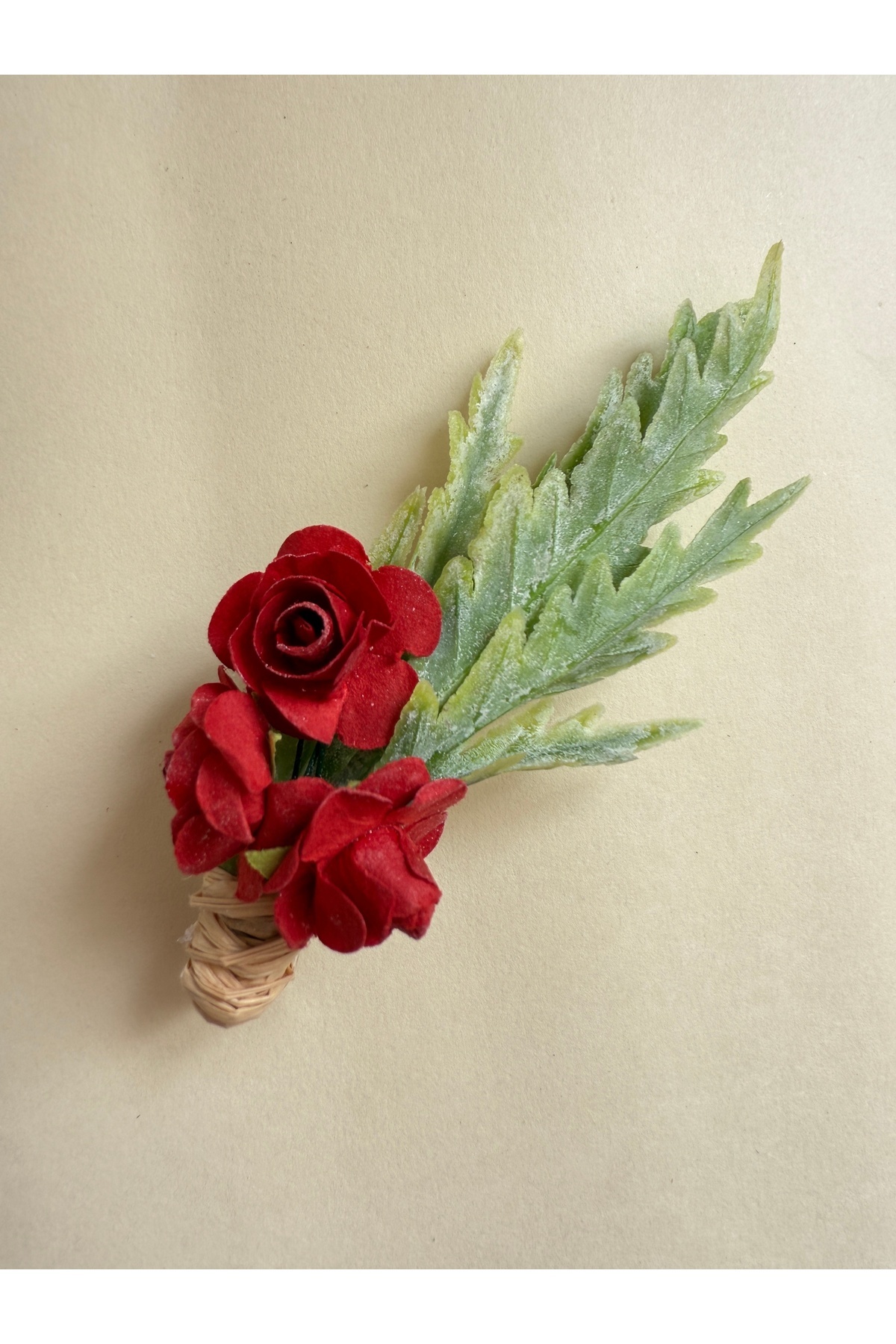 Bivalvia Accessories damat yaka iğnesi 63