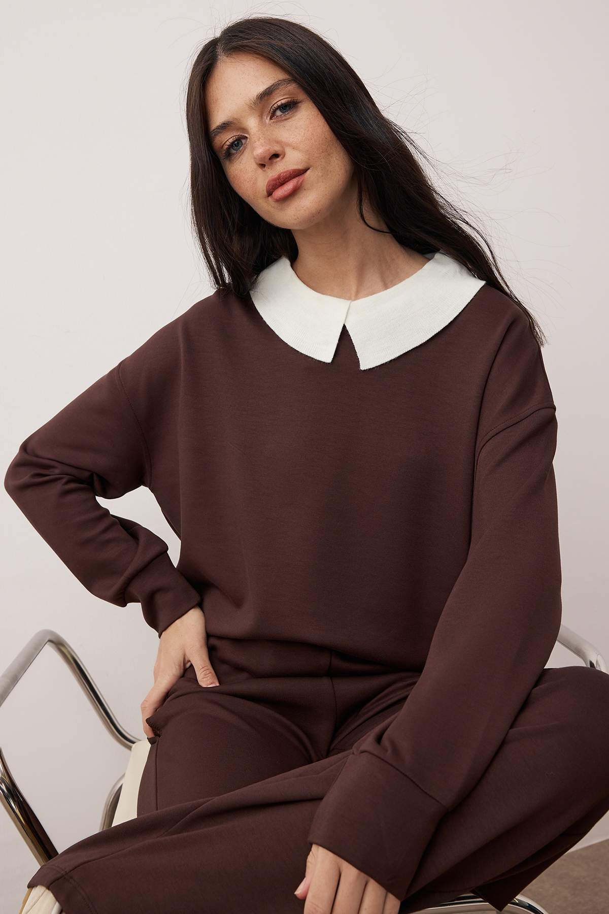 Trendyolmilla  Kahverengi Polo Yaka Renk Bloklu Dokuma Garnili Örme Alt - Üst Takım TWOAW26AU00129 - Görsel 2