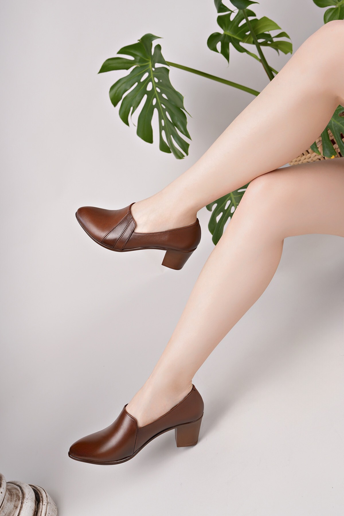 Diego Carlotti  Hakiki Deri Kadın Günlük Hafif Rahat Klasik Topuklu Ayakkabı DD3337 - Görsel 4