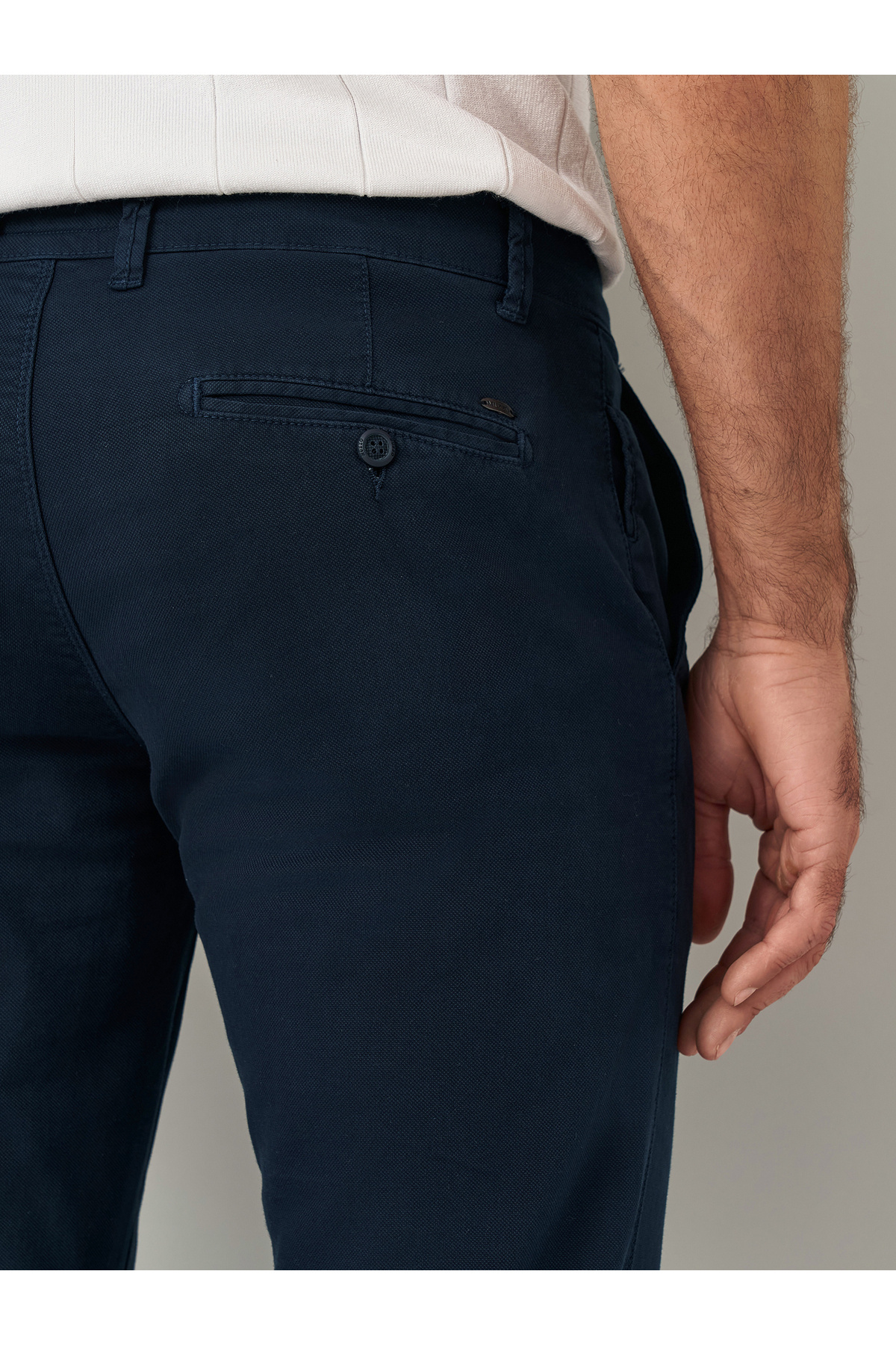 Regular Fit Pamuklu Koyu Lacivert Chino Pantolon — سرمه‌ای 27030 — تصویر 6 از 8