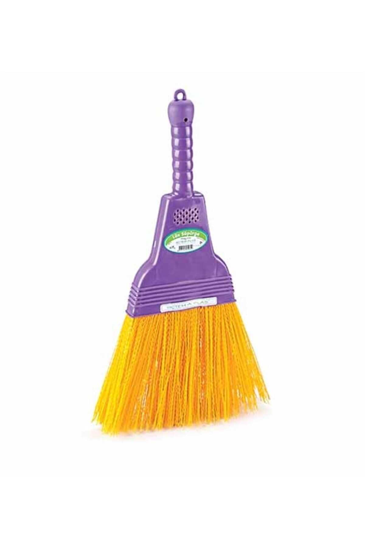 ENKAHRDVT PLASTİK SÜPÜRGE