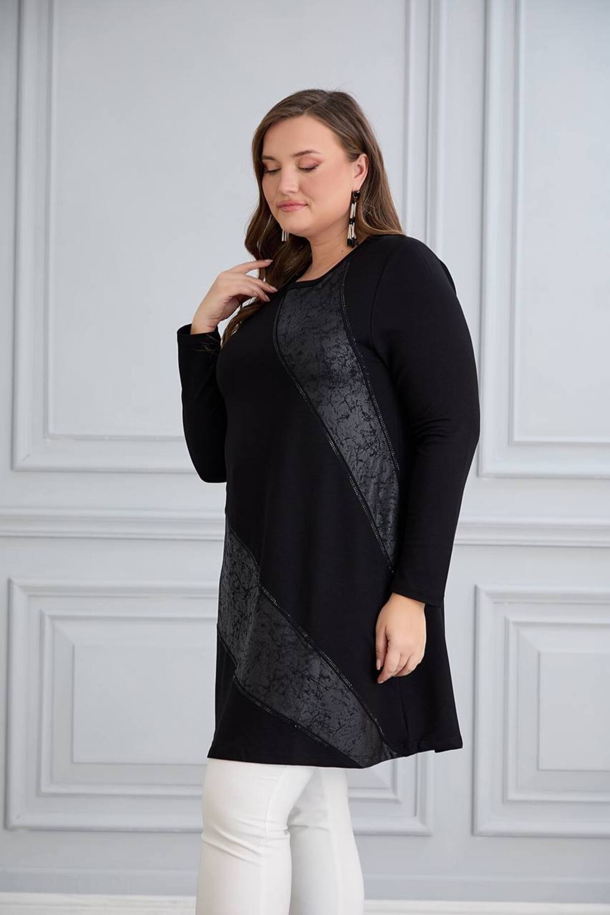 YASEŞA BUTİK ANNE KADIN GENÇ BÜYÜK BEDEN SİYAH DERİ BASKI DETAYLI PANTOLON ÜZERİ TUNİK