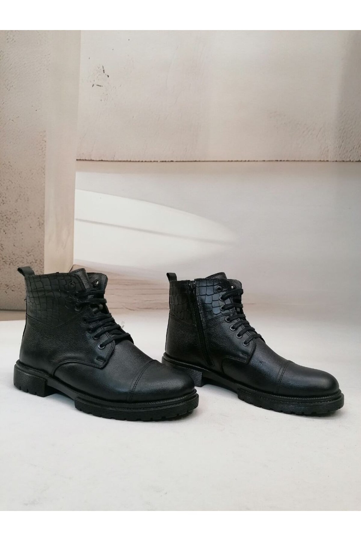 navybluebyaliodabas NBM TPL 152 HAKIKI DERI FERMUARLI POSTAL BOT