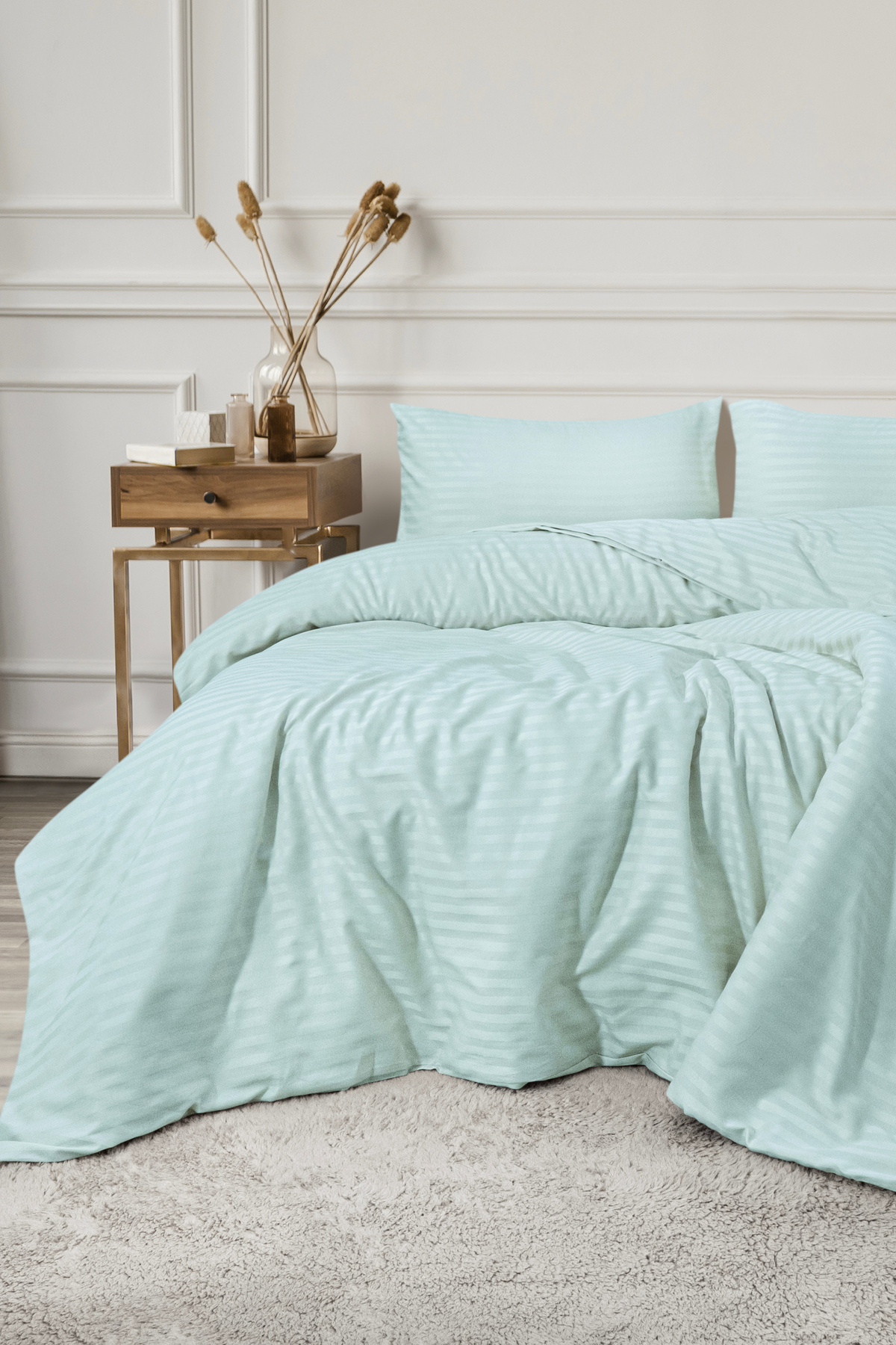 SATEN NEVRESİM TAKIMI ÇİFT KİŞİLİK LASTİKLİ ÇARŞAFLI