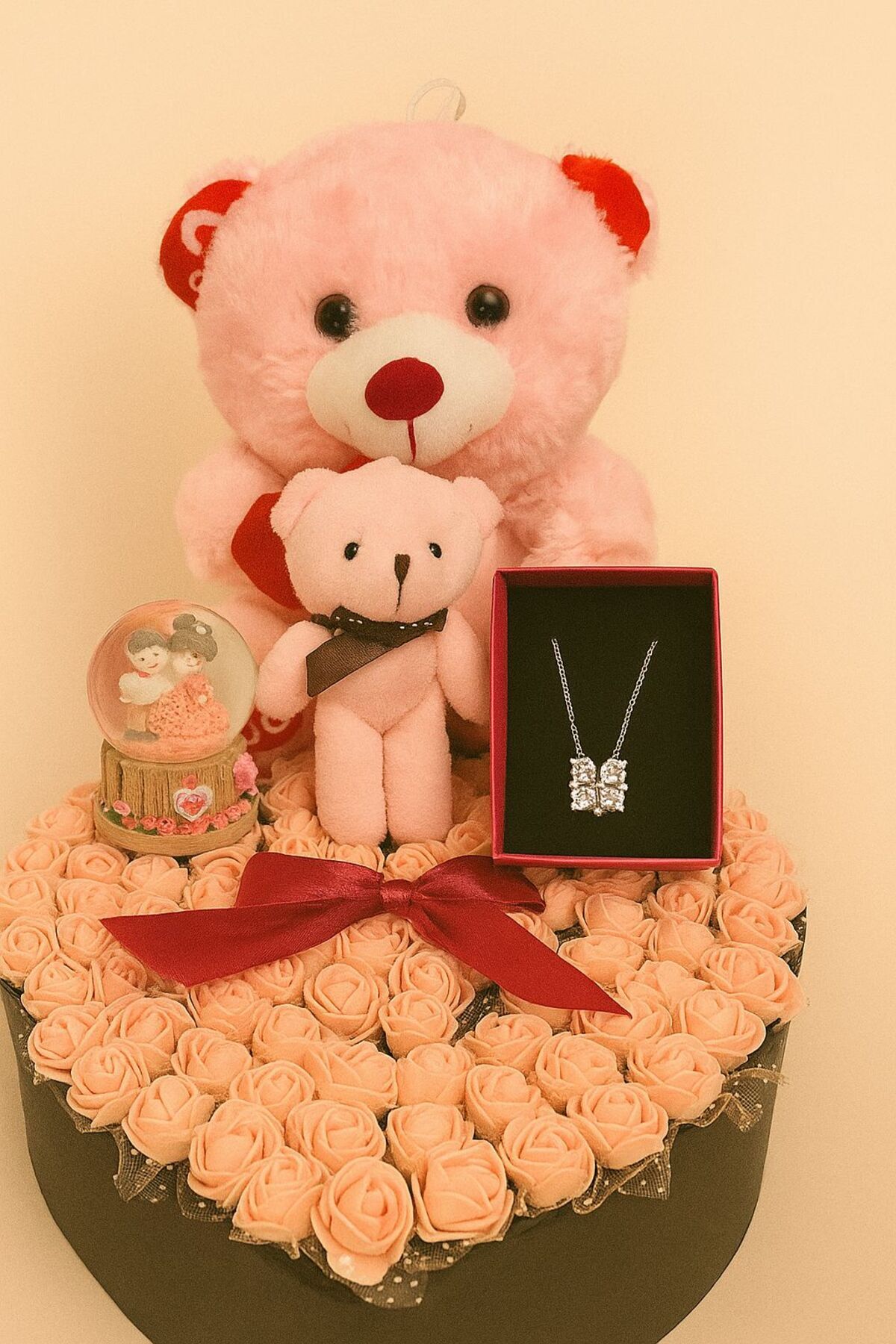 elovya Sevgiliye Hediye Kutusu – Güllü Kalpli Kutu,