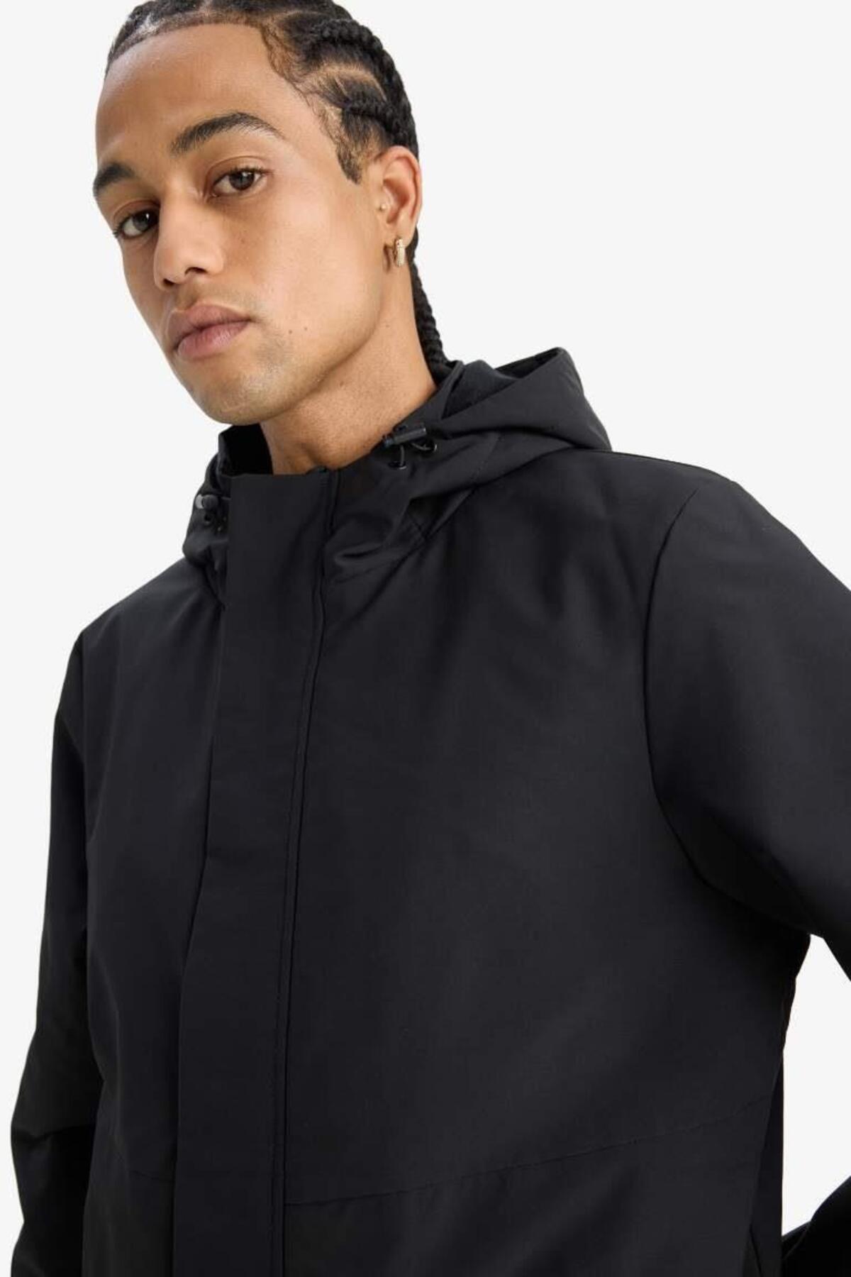 DeFactoFit Su İtici Regular Fit Polar Kapüşonlu Fermuarlı Yağmurluk (25 AU) görsel 4