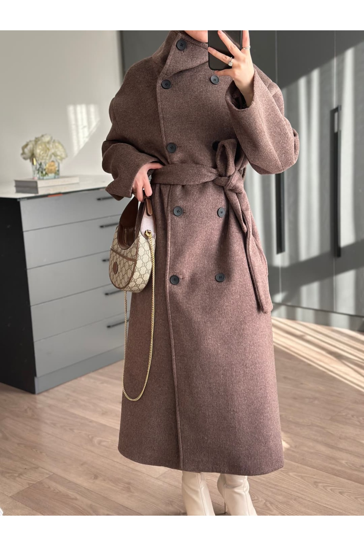 Tugen Co  DİK YAKA KUŞAKLI UZUN YÜN KAHVE PALTO - Görsel 2