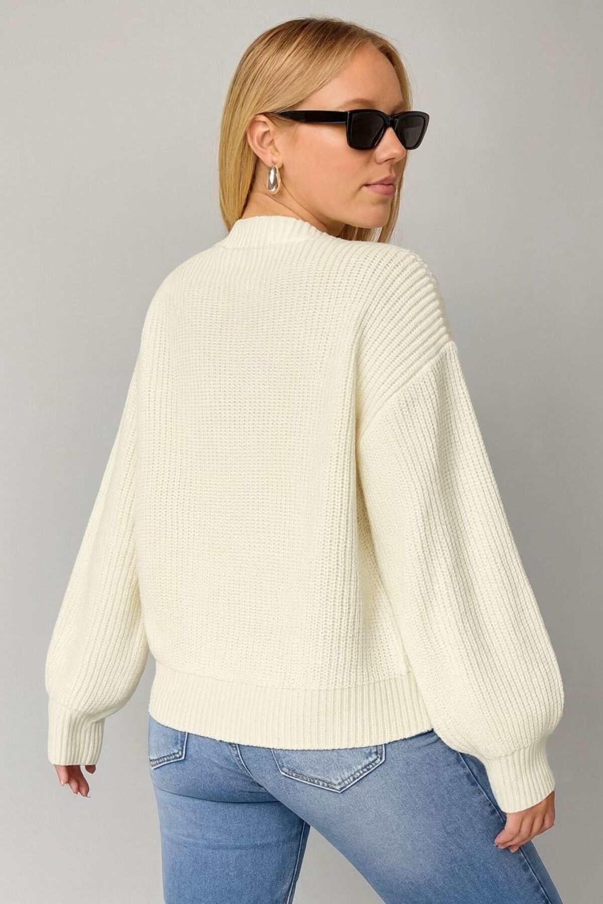 YUGA KNİTTİNG  KADIN DÖKÜMLÜ V YAKA SELANİK ÖRGÜ BASİC KAZAK - Görsel 6