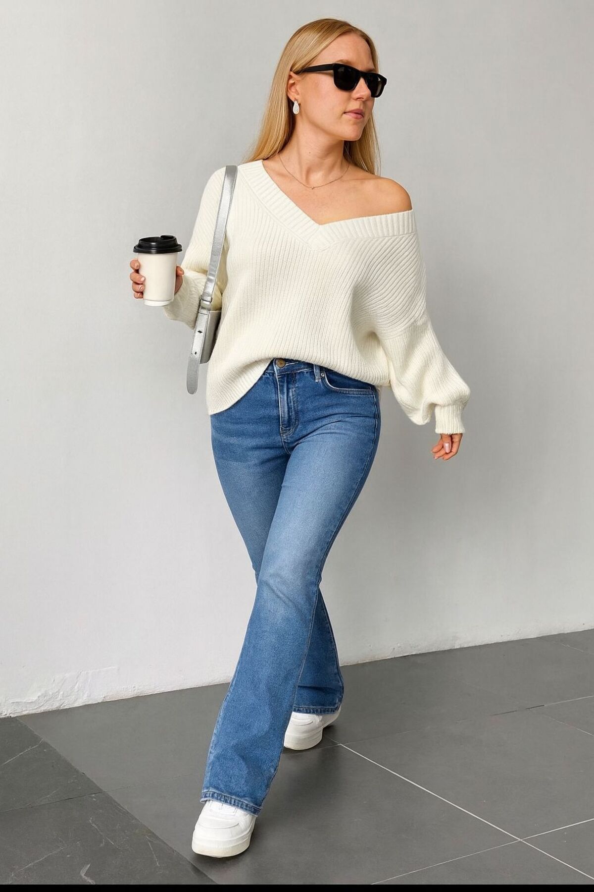 YUGA KNİTTİNG  KADIN DÖKÜMLÜ V YAKA SELANİK ÖRGÜ BASİC KAZAK - Görsel 7