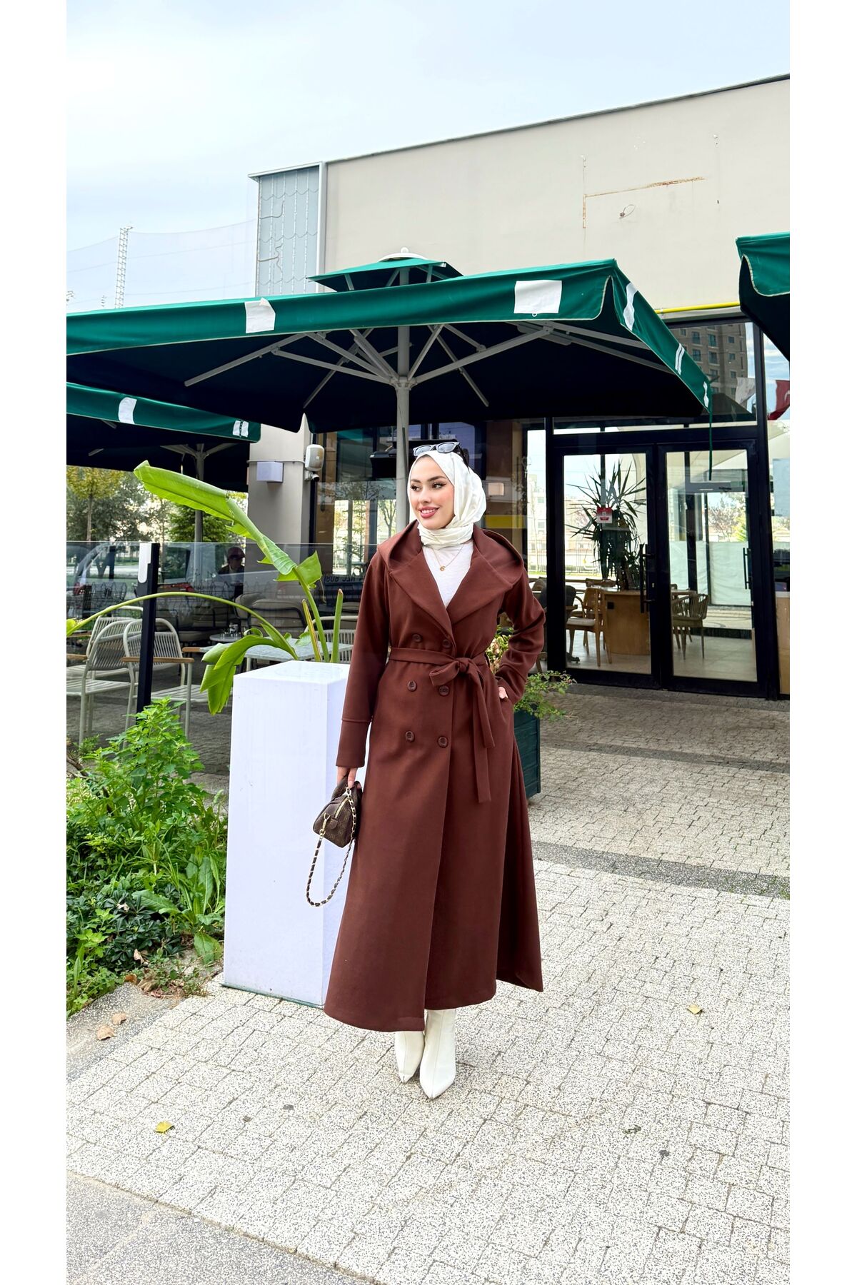 BURCU TESETTÜR  KAPŞONLU KAŞE KABAN - Görsel 5