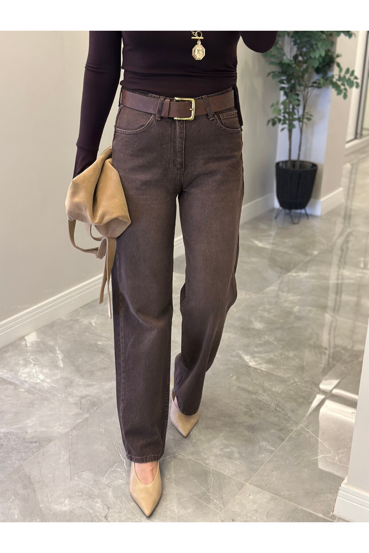 Original Brand Washed Wide Leg Straight Jean - Brown