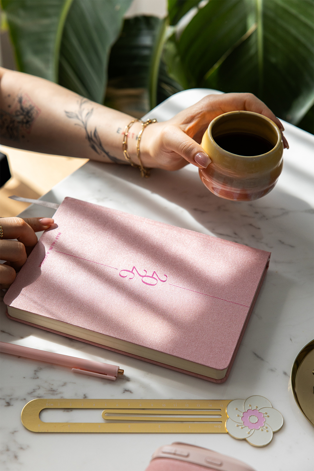 PAPERORA 2026 A5 Sert Kapak Haftalık Ajanda – Kir ve Suya Dayanıklı Pembe