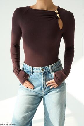 Genel Markalar Kadın Damla Aksesuarlı Bluz