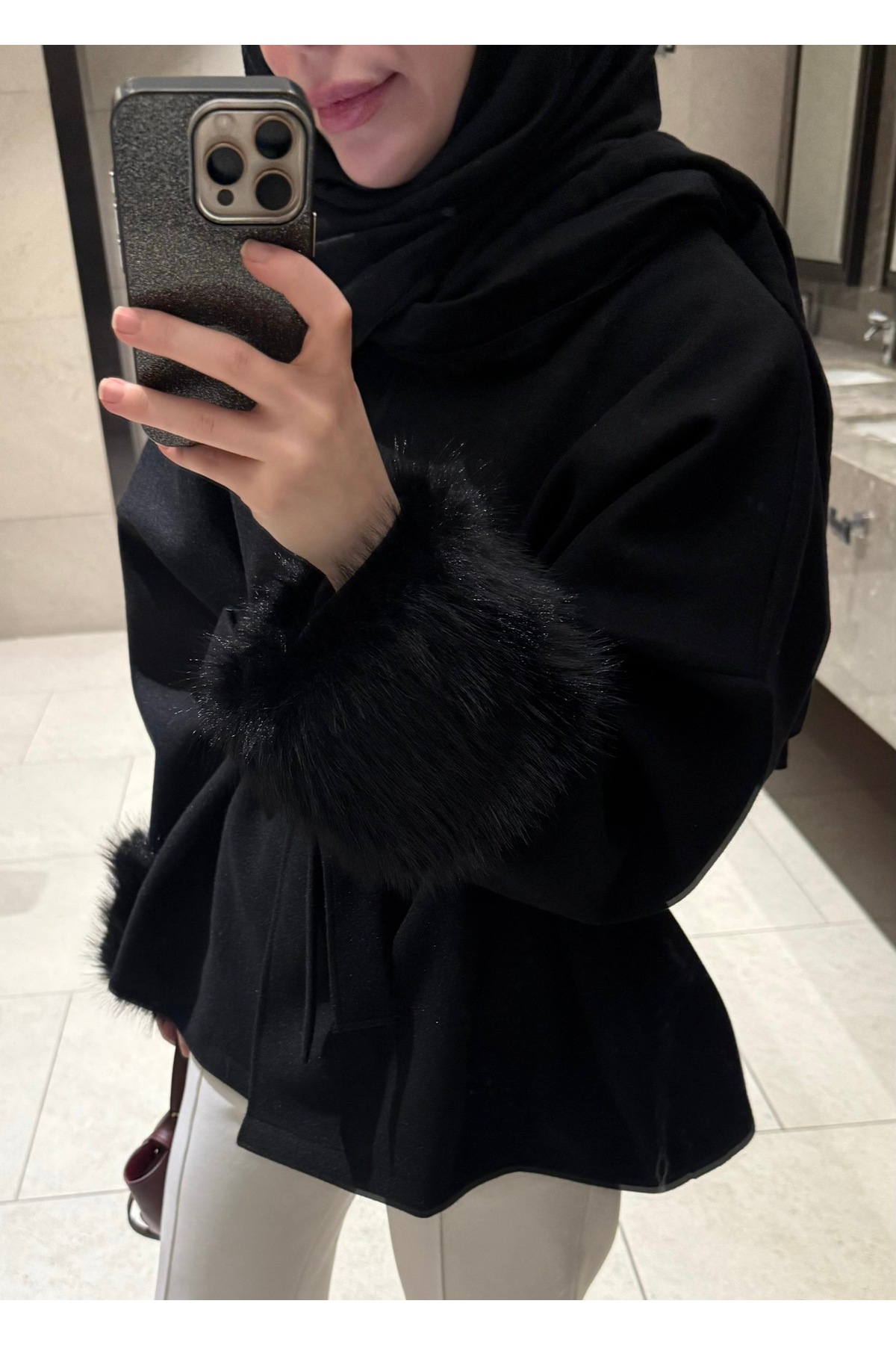 Çınar Couture SİYAH KAŞE KÜRK DETAYLI CEKET görsel 2