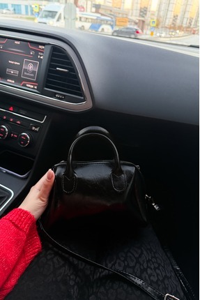 LİZZY BAG Siyah Suni Deri Kırışık Kumaş Tek Bölmeli Fermuarlı Ayarlanabilir A...