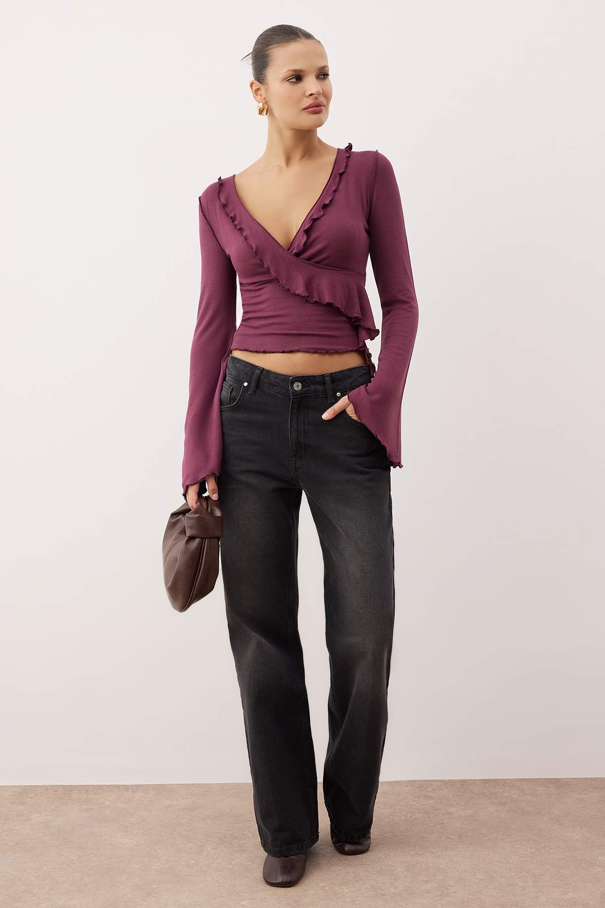 Trendyolmilla  Mürdüm Anvelop Triko Görünümlü İspanyol Kol Regular/Normal Kalıp Örme Bluz TWOAW25BZ00151