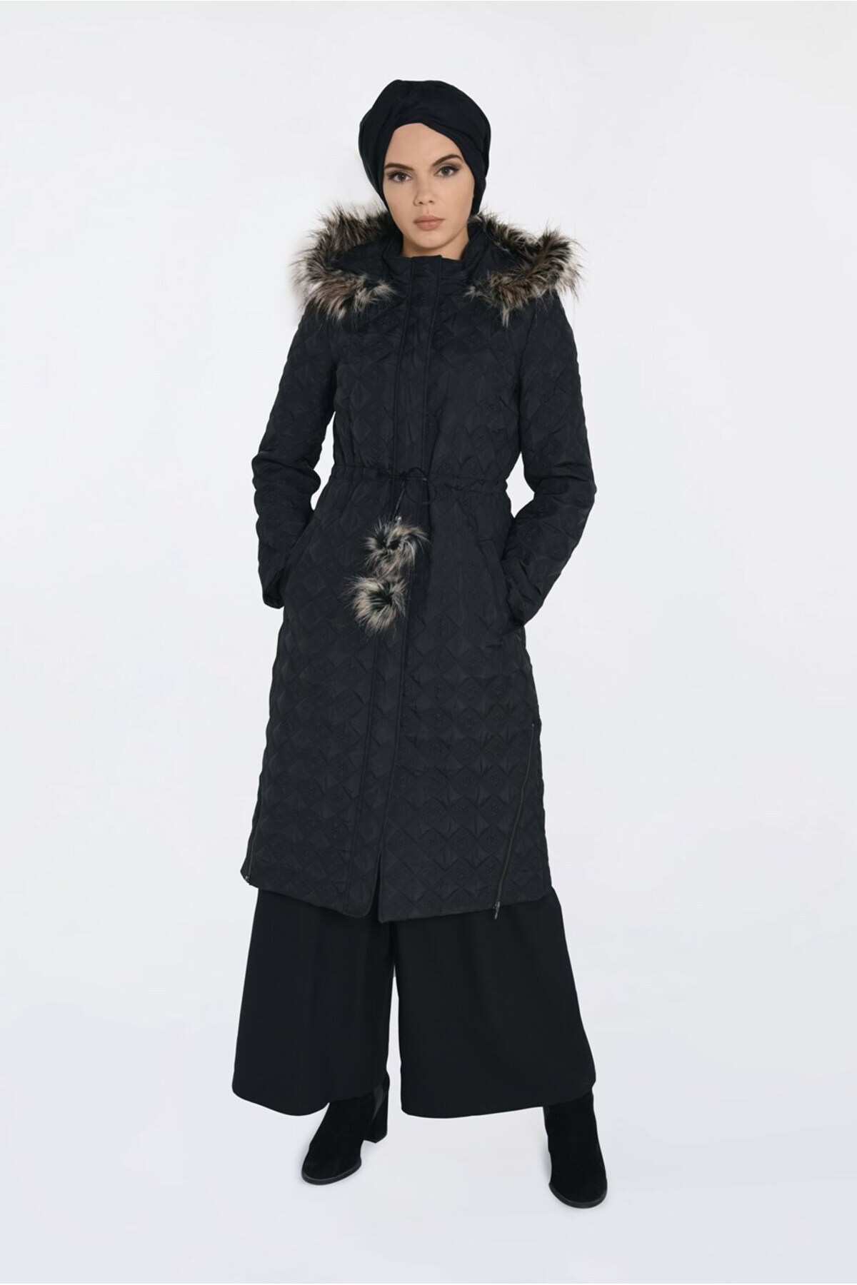 آلوینا پالتو خزدار کلاه‌دار و زیپ‌دار ۹۸۲۵