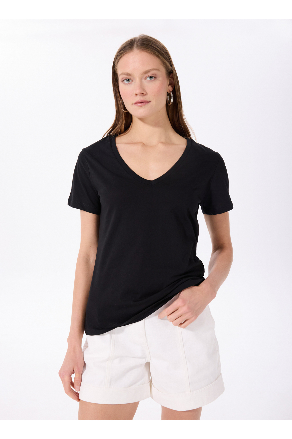 Fabrika  V Yaka Düz Siyah Kadın T-Shirt TEYO - Görsel 3