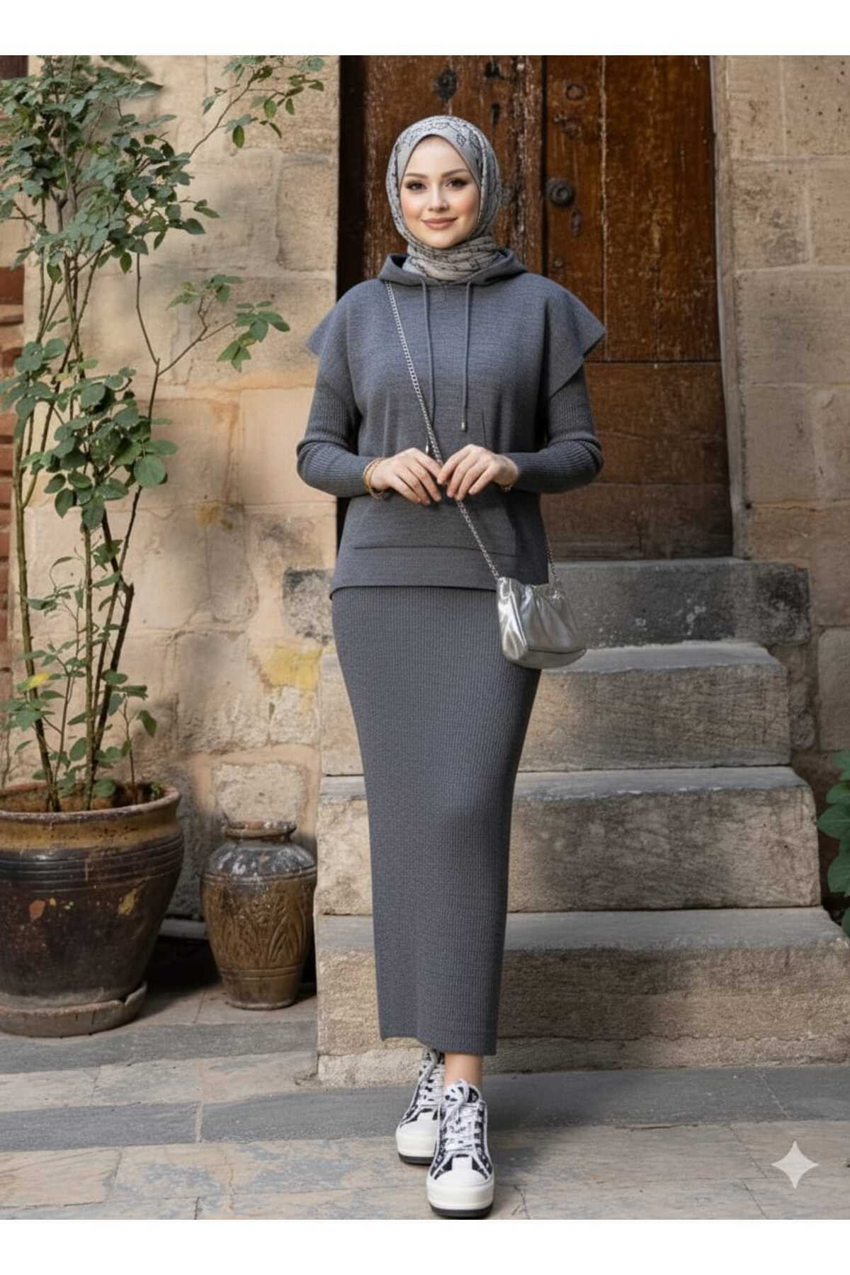 SAYZEN kapüşonlu cepli elbise-kazak 2'li triko takım