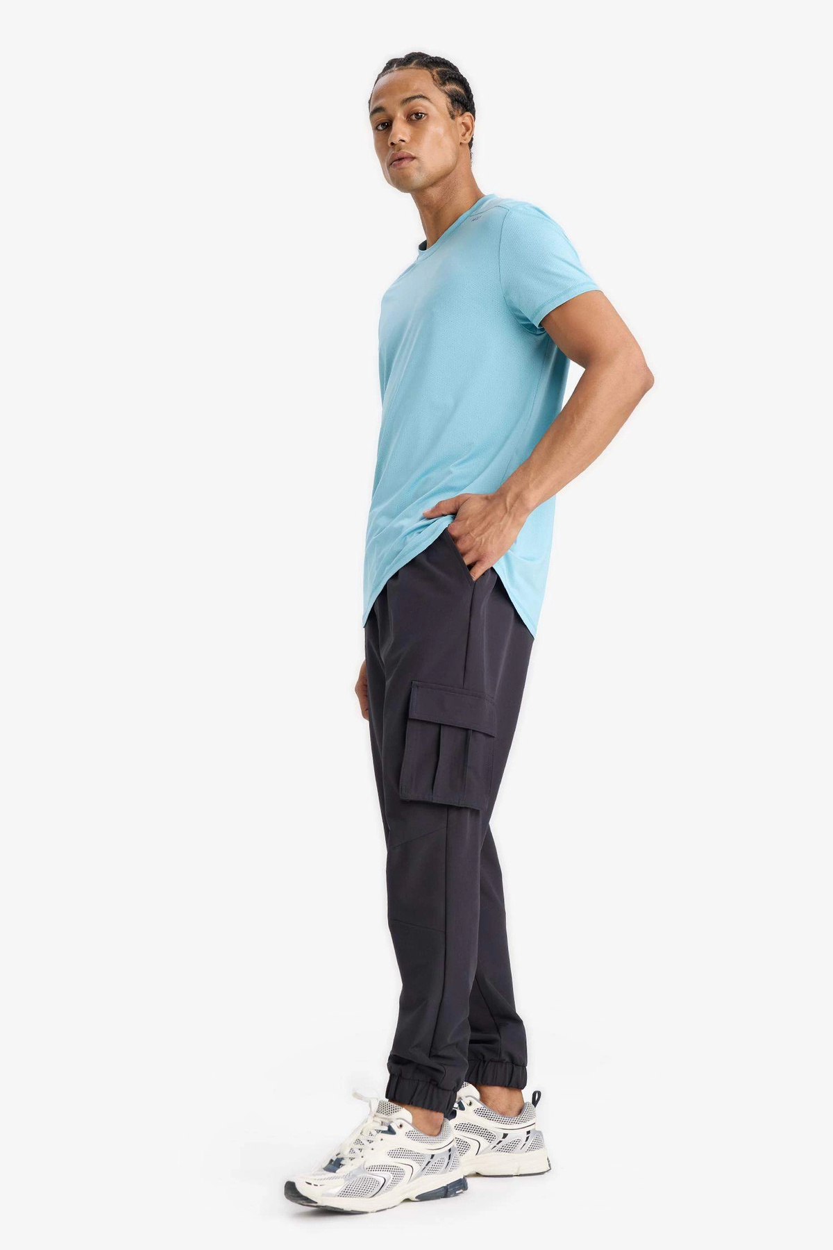 دفاکتو لباس ورزشی ورزشی بافته شده جیبی DeFactoFit Slim Fit Slim Cut Cargo Pocket E9361AXAR214 Anthracite DeFactoFit