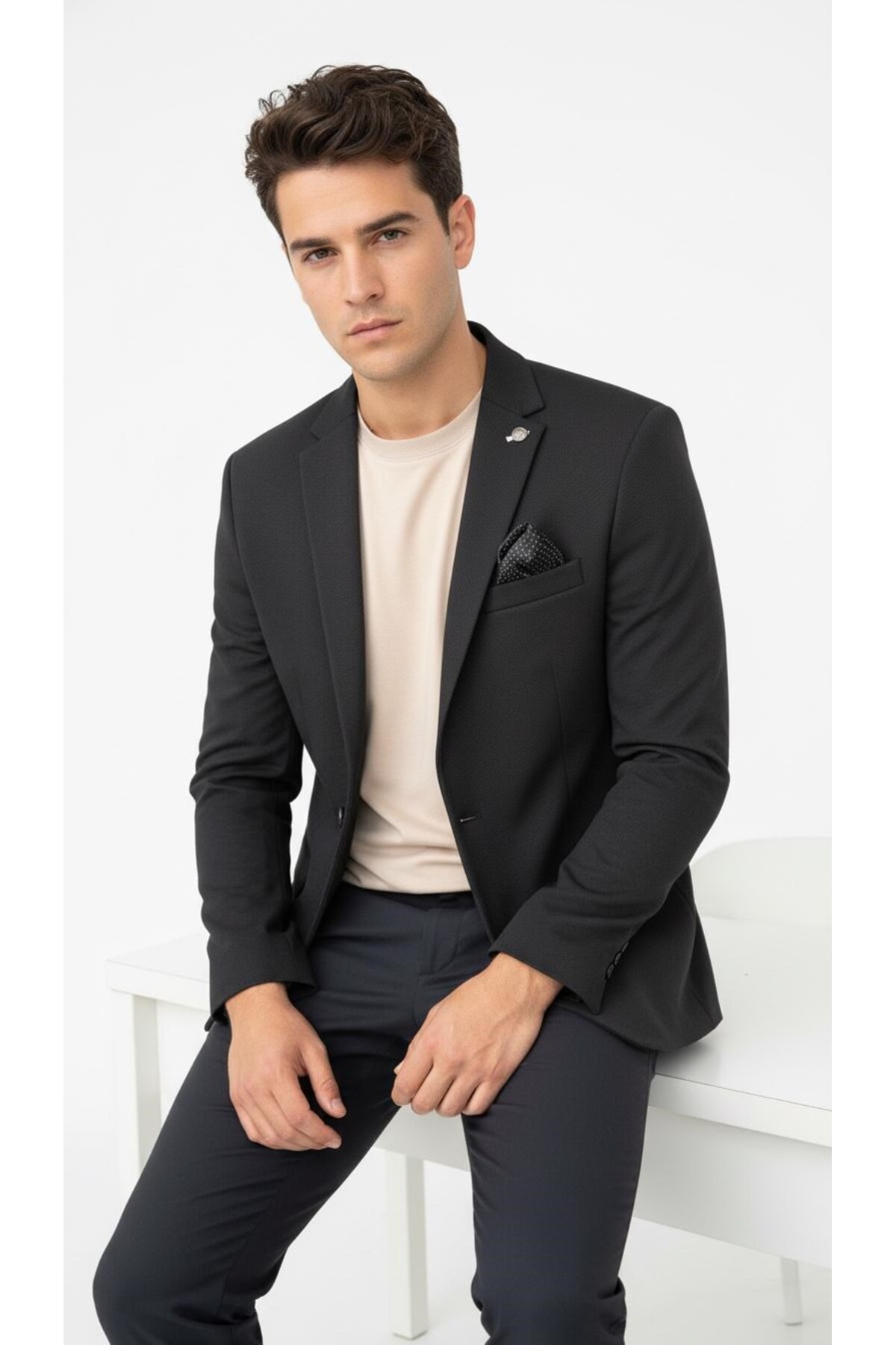 Plus Scorpion  Erkek Siyah Blazer Ceket – İtalyan Kesim, Tek Düğmeli,Çift Yırtmaçlı Şık Klasik Model - Görsel 4