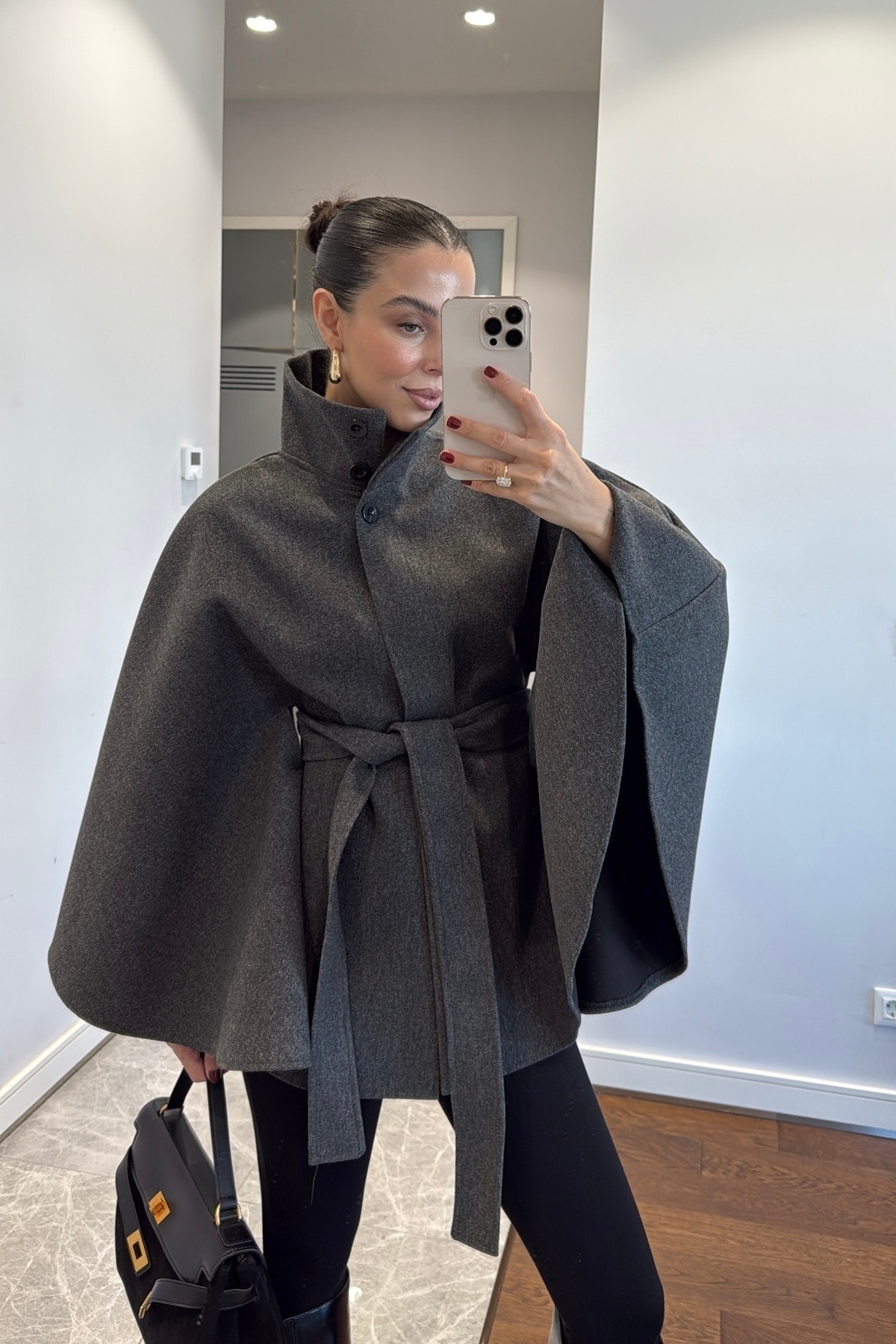 Moderk Kaşe Dik Yaka Kuşaklı Düğmeli Panço Ceket Kaban Mont Yarasa Kol