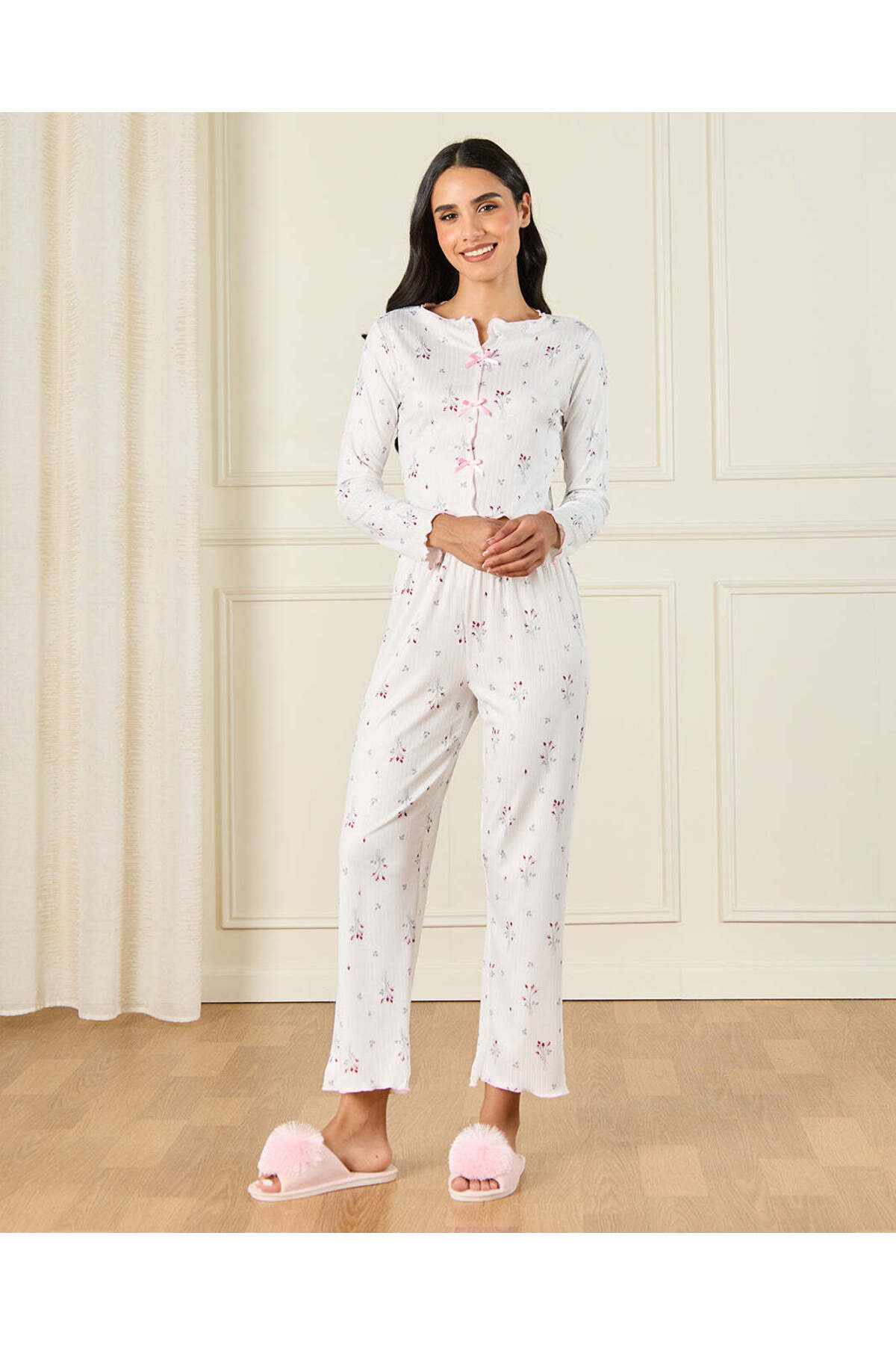 REDTAG Women White Printed Pyjama Set (2 Piece)