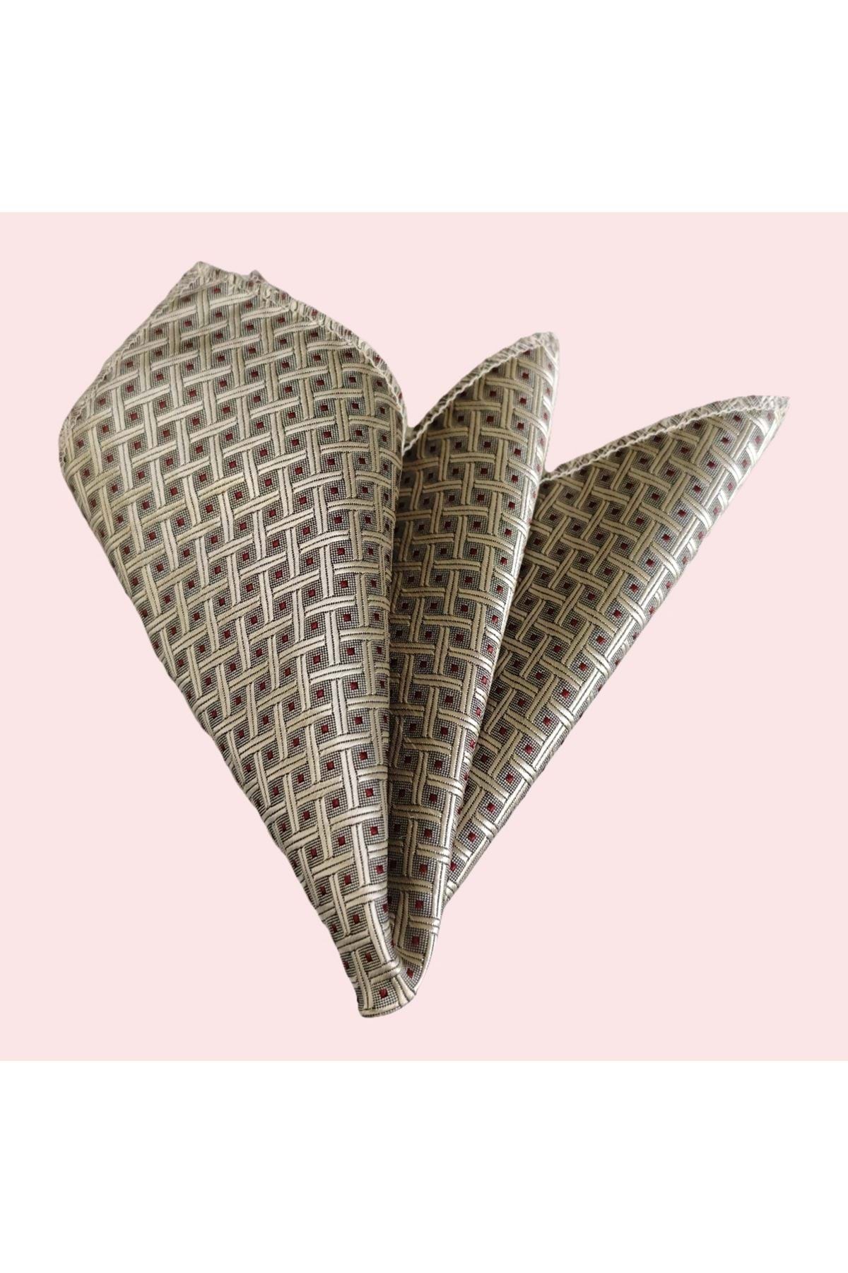 Exve Exclusive Bej üzerine Kırmızı Puantiyeli Örgü Desenli Saten Dokuma Cep Yaka Mendili