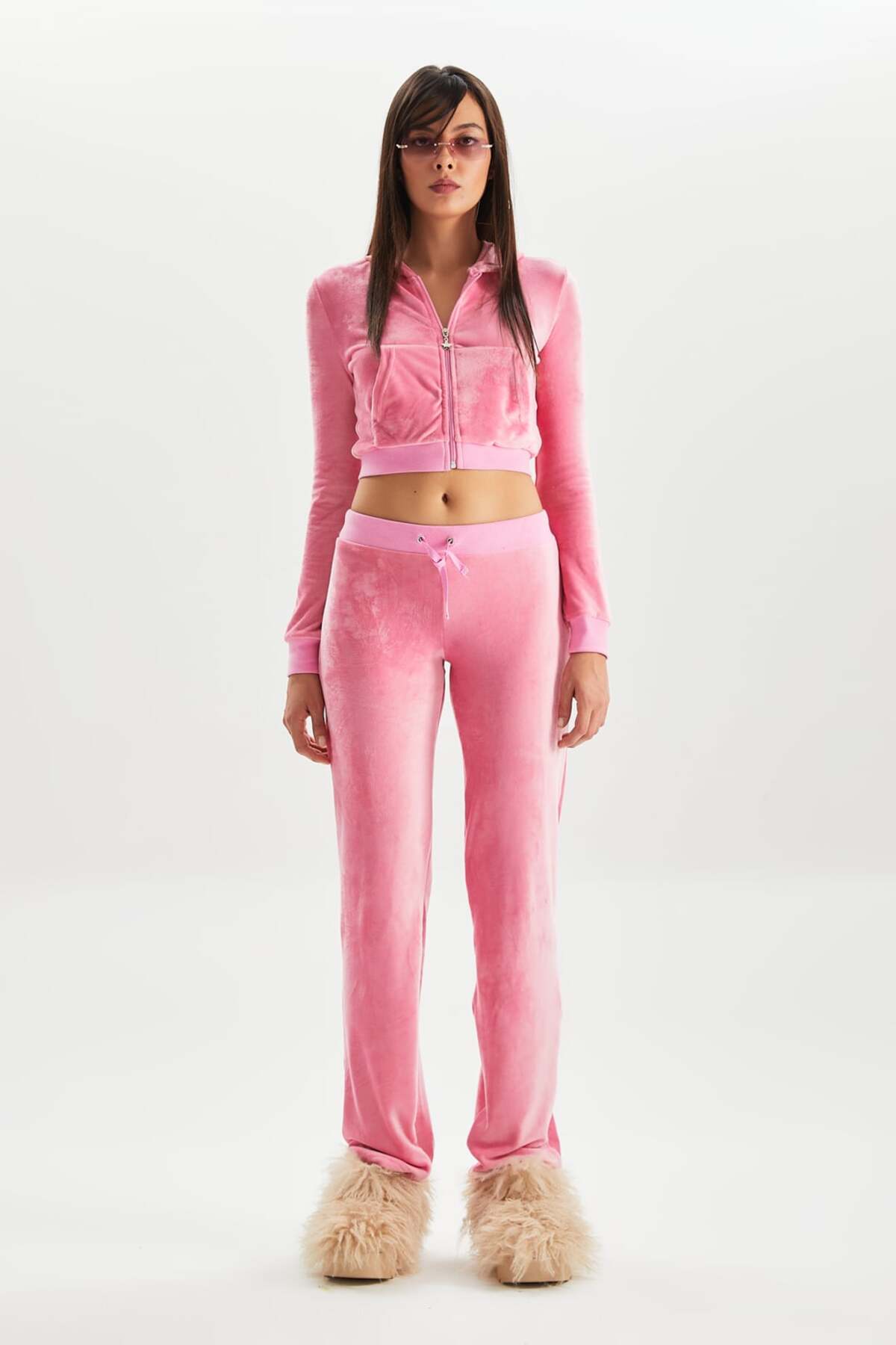 Barbarian DOJA CROP HOODIE