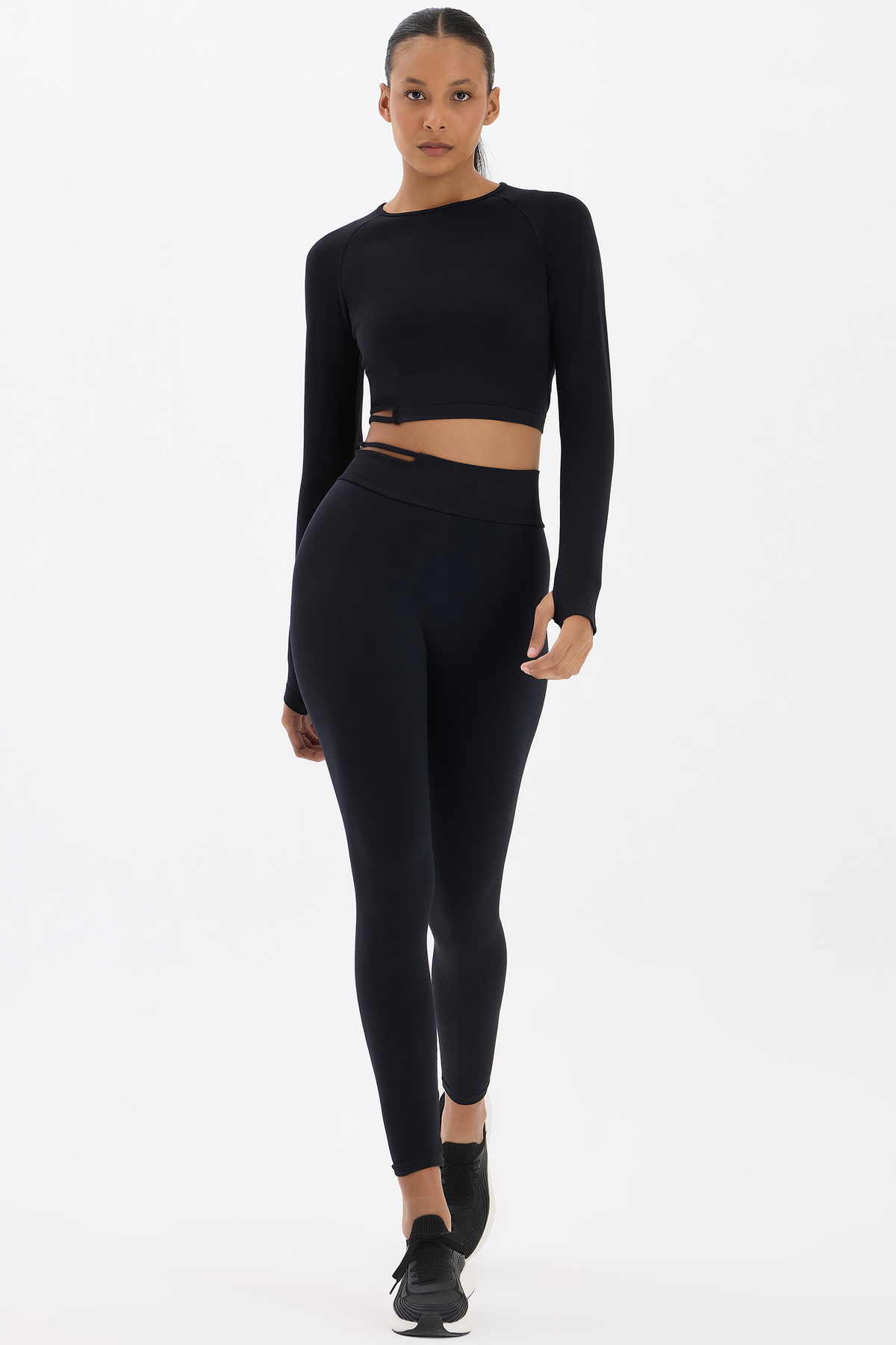 COMEUP Tokalı Parmak Geçmeli Crop Top Siyah görsel 6
