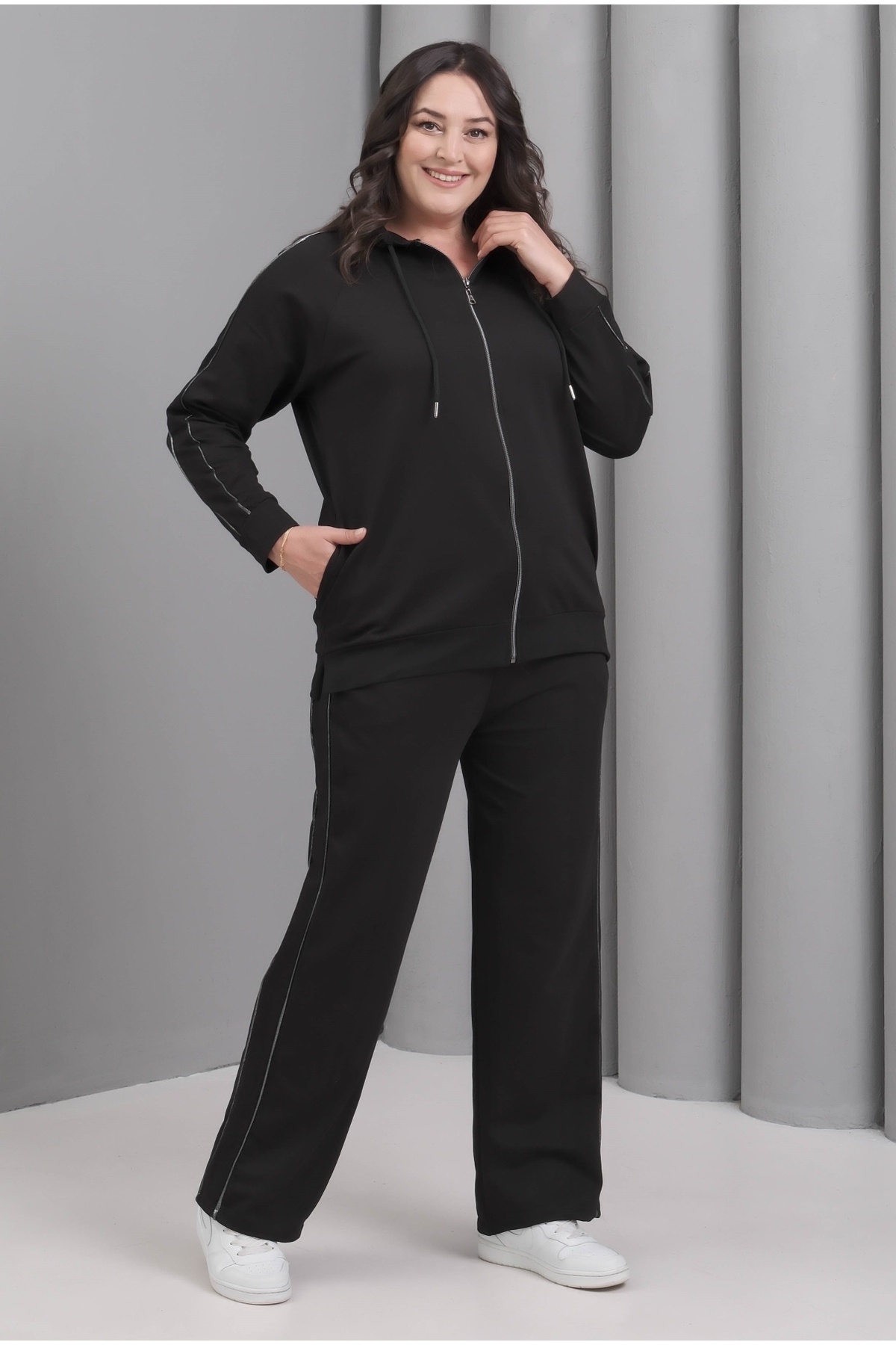 Şans Kadın Büyük Beden Siyah, Biye Detaylı, Kapüşonlu Eşofman Takım 65N39229