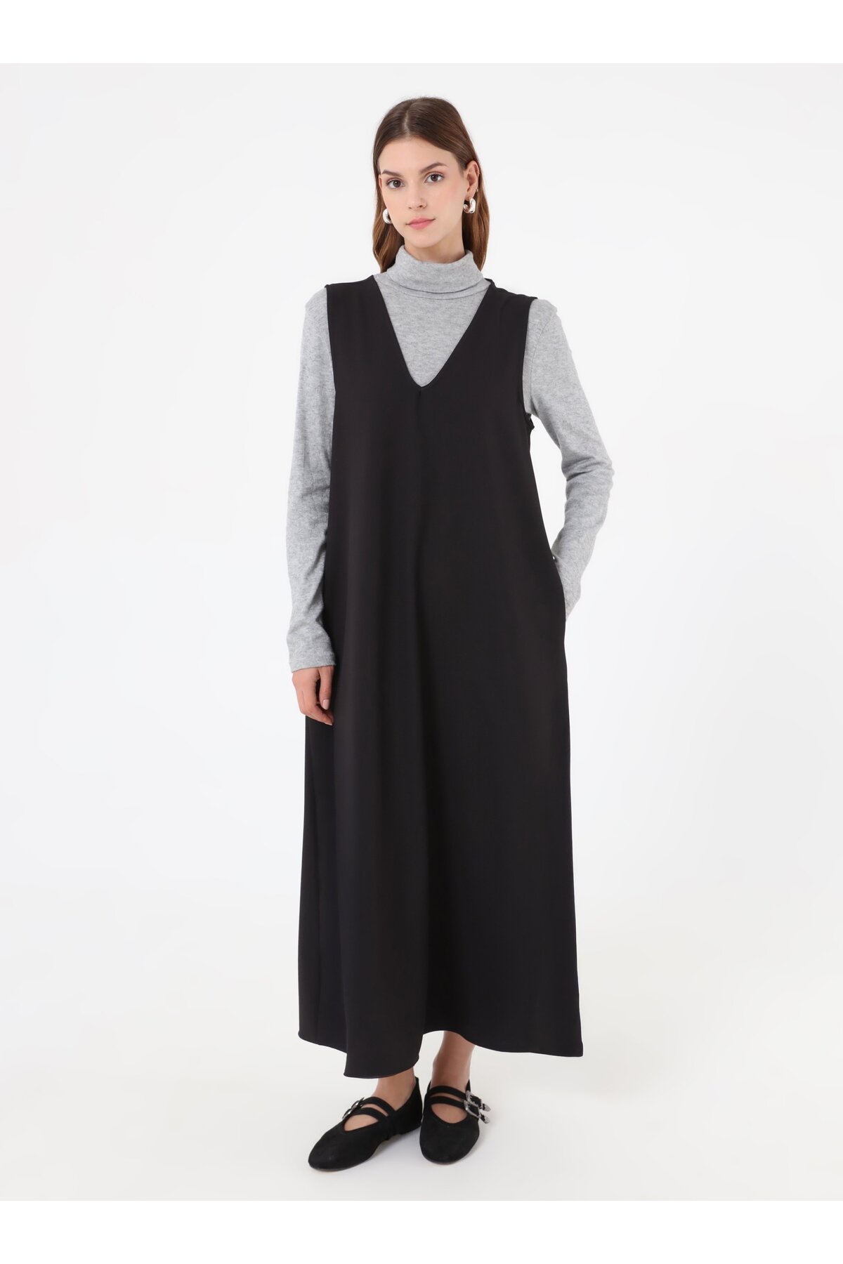 Refka  Kalın Askılı Cep Detaylı Tesettür Elbise - Siyah - - Görsel 2