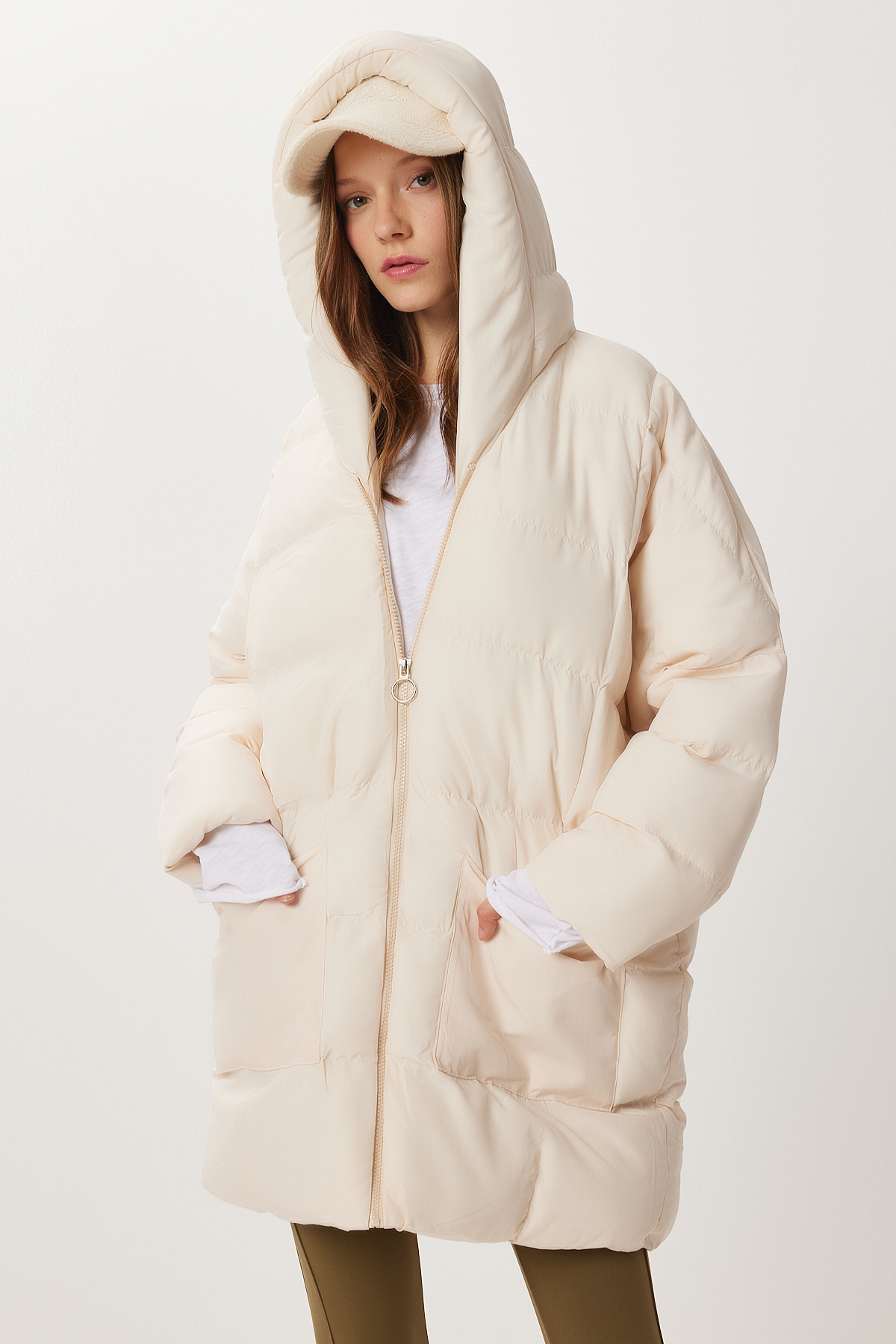 Lovelyİstanbul  Kapüşonlu Oversize Şişme Mont LNT0014 KREM - Görsel 4