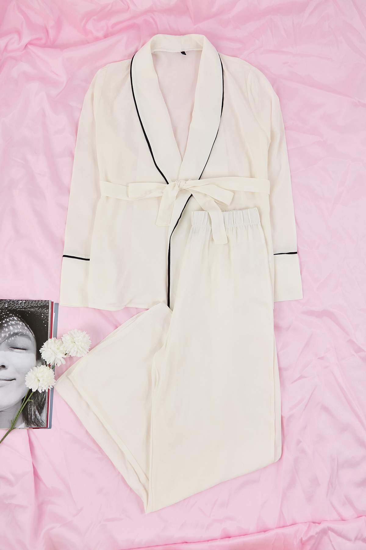 Trendyolmilla  Bej Kuşaklı Biye Detaylı Kruvaze Viskon Hamile Dokuma Pijama Takımı THMAW22PT1109 - Görsel 6