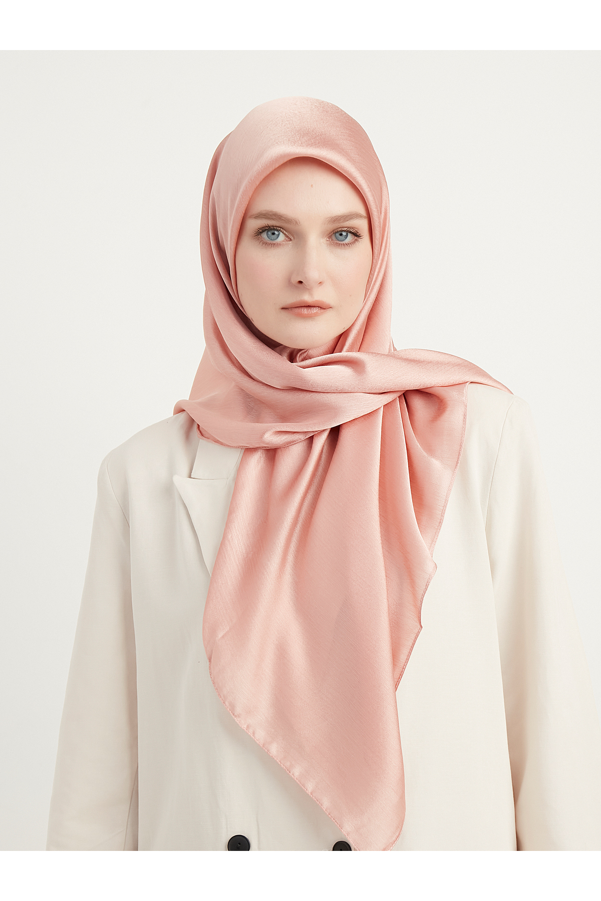 Hijab Women's Janjan-janjani Crinkle Evening Scarf-Powder- 100x100cm