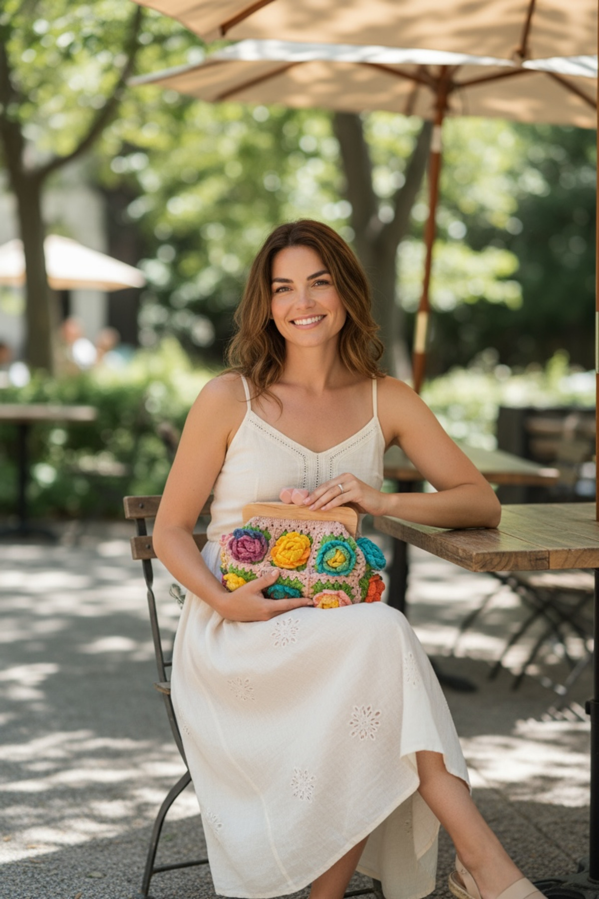 Satürn Hobi Örgü Ahşap Burslu Gül Motifli Clutch Çanta görsel 2
