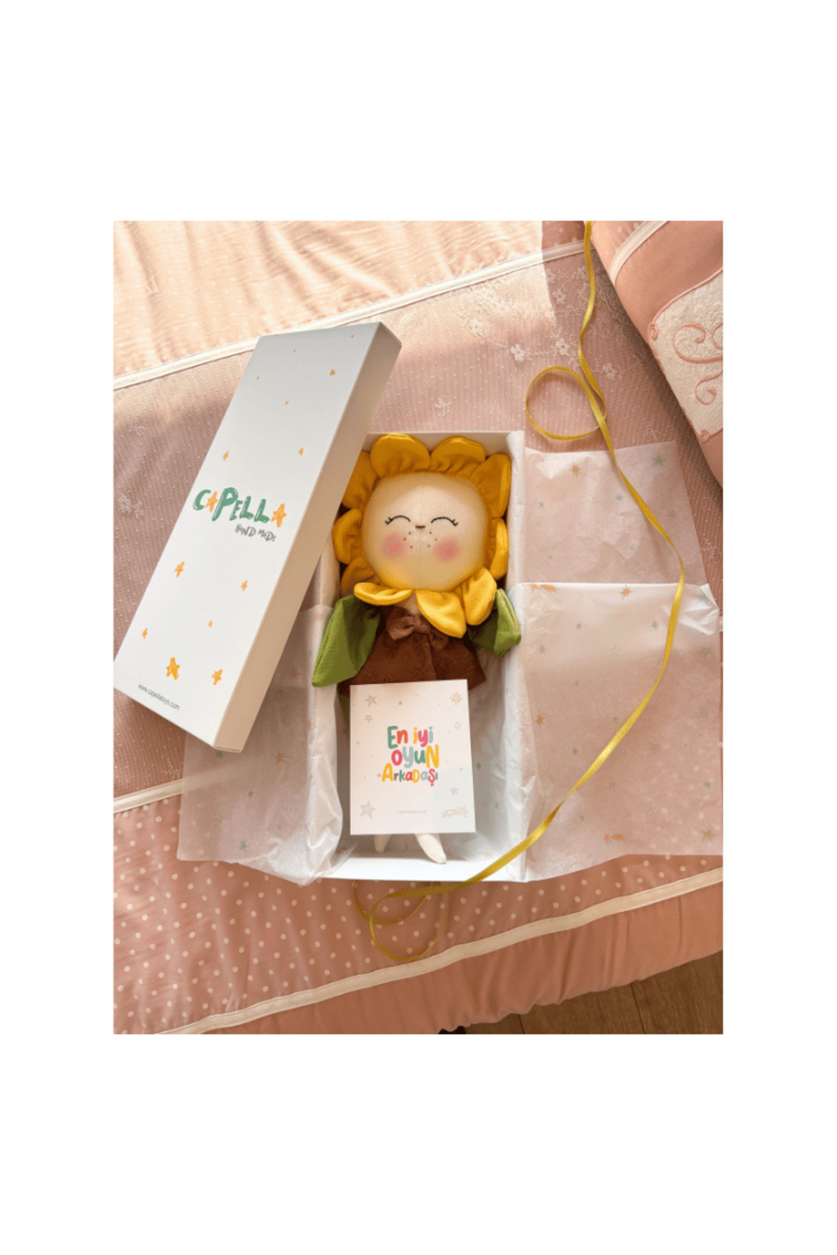 CAPELLA TOYS Oyuncak Bebek Çiçek Lalu %100 Pamuk El Yapımı Bez Bebek Oyun ve Uyku Arkadaşı Özel Hediye Kutulu fotoğrafı 7 (önizleme)