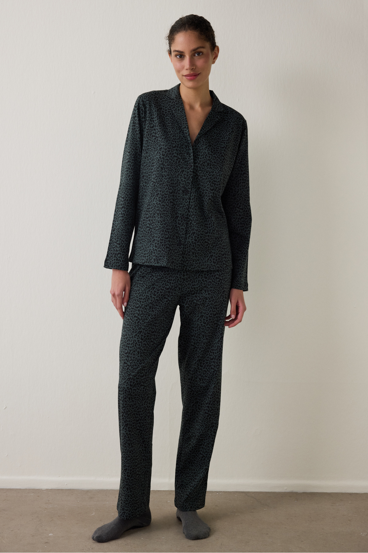 Penti Siyah Dark Leopard Pamuklu Gömlek Pantolon Pijama Takımı