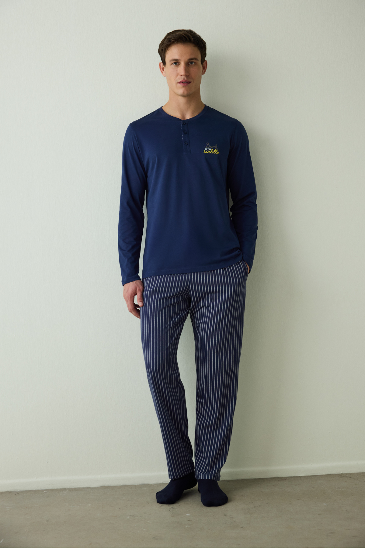 Penti Erkek Saddle Slogan Baskılı Düğmeli Bisiklet Yaka Pamuklu Pijama Takımı