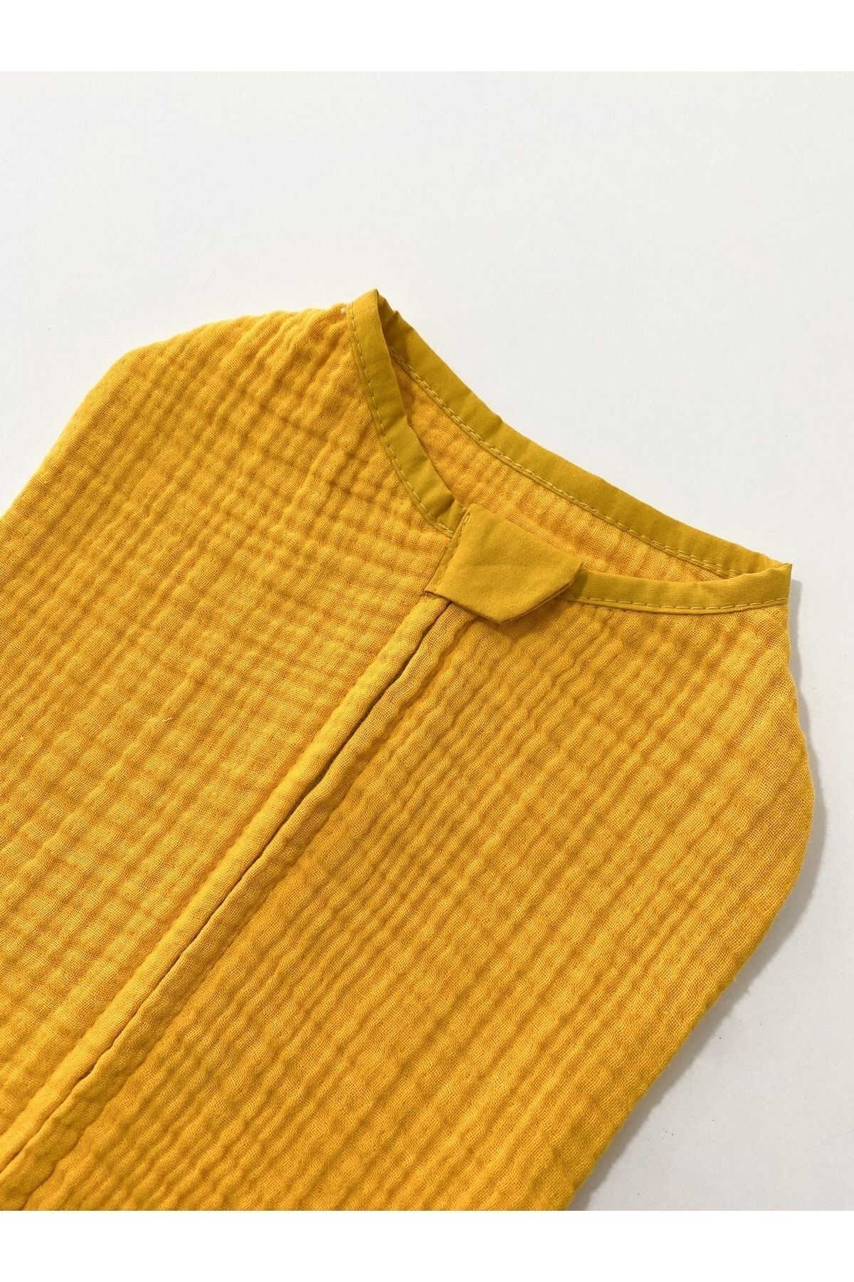 Babys Field 4 Katlı Pamuklu Antialerjik Bambu Müslin Kundak fotoğrafı 3 (önizleme)