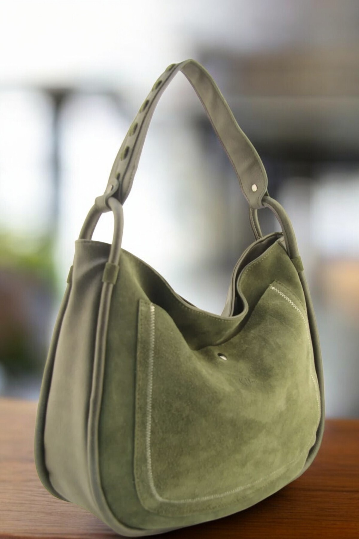 Kadın Hakiki Süet Deri Haki Salaş Omuz Çantası