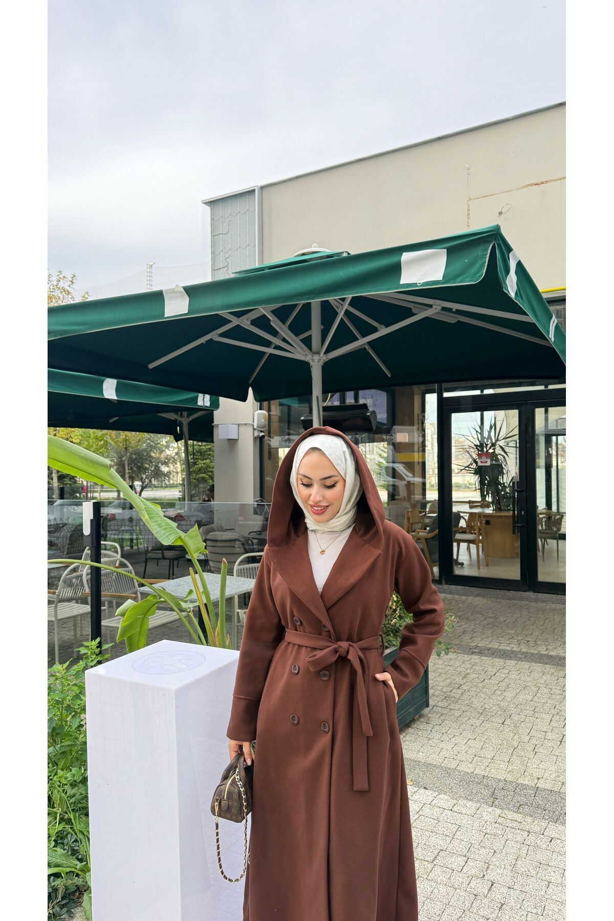 BURCU TESETTÜR  KAPŞONLU KAŞE KABAN - Görsel 7