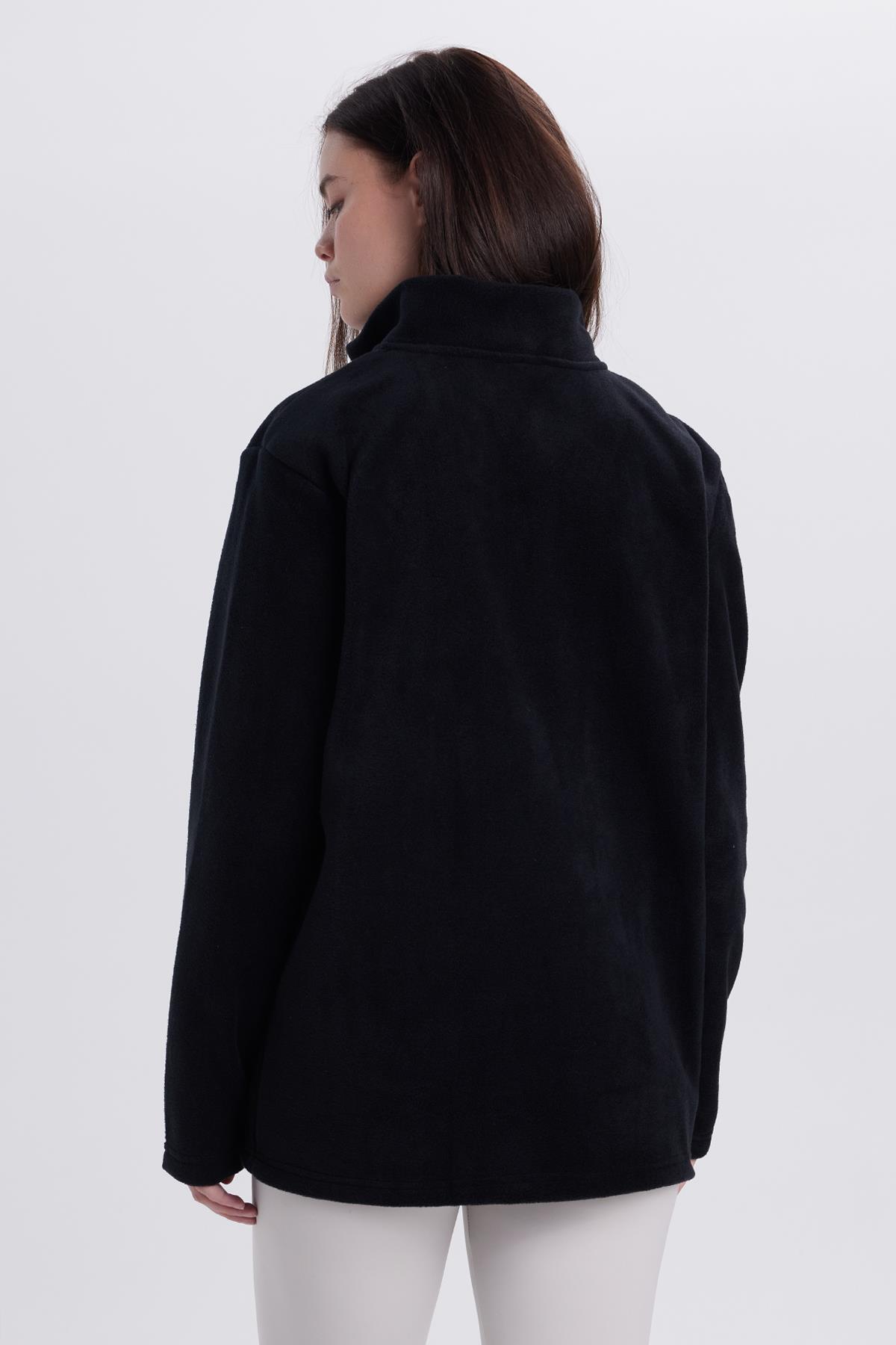 Tudors Kadın Standart Fit Soğuğa Karşı Dayanıklı Siyah Bato Yaka Polar Sweatshirt görsel 7